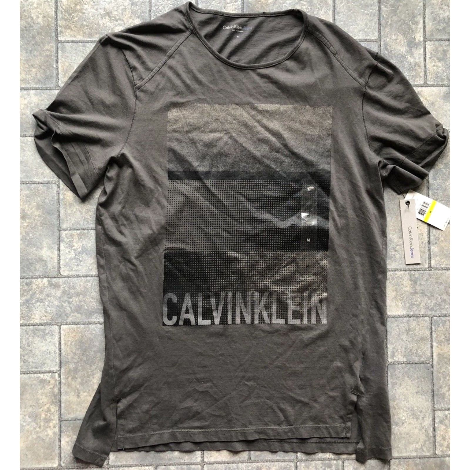 Vintage Calvin Klein Jeans T-Shirt Womens M Storm Grey 100% Cotton Side Slit Short Sleeve NWT Size M / US 6-8 / IT 42-44 - 2 Thumbnail