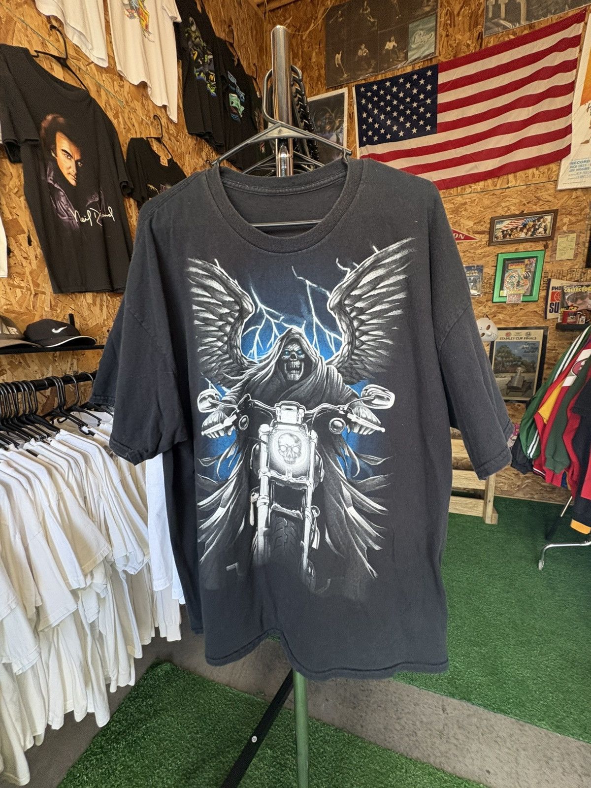 Vintage Vintage Y2K biker skull and angel wings T-Shirt Size US XXL / EU 58 / 5 - 1 Thumbnail