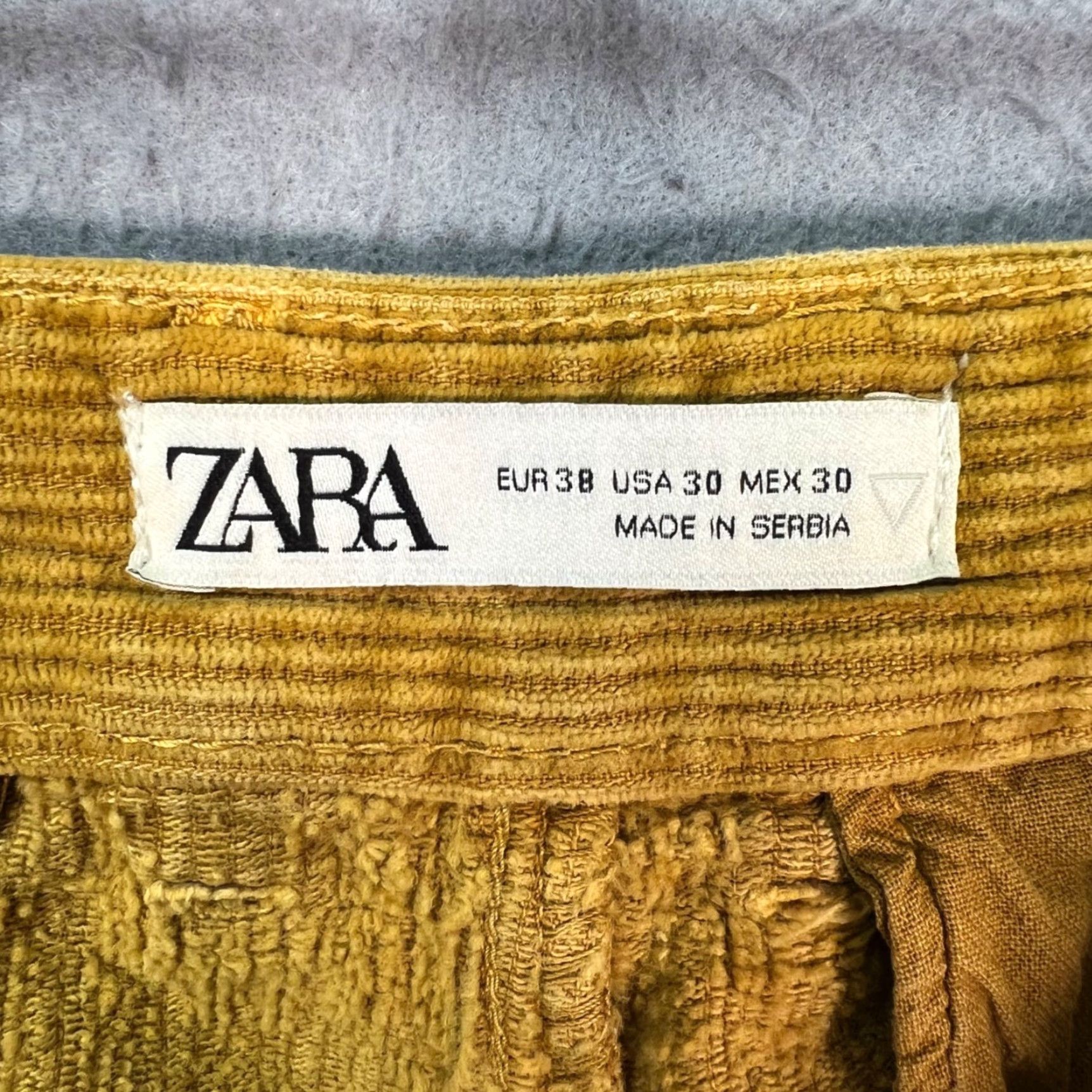 Zara Zara Mens Pants Mustard Yellow Corduroy Pleated Tapered Leg 30 x 25 Regular Inseam 25 Size US 30 / EU 46 - 3 Thumbnail