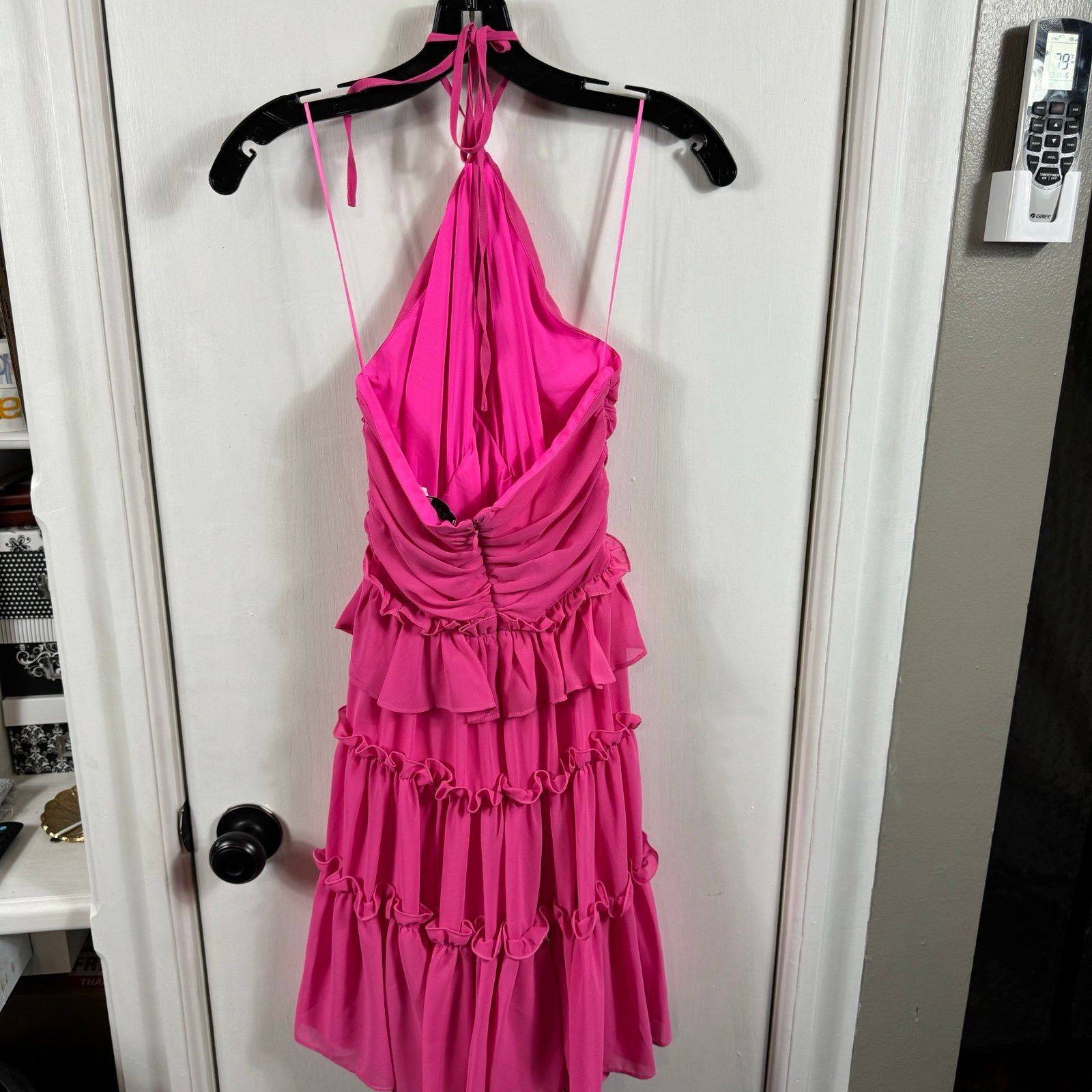 Badgley Mischka ONE33 SOCIAL Pink Tiered Keyhole Cocktail Dress Size XS / US 0-2 / IT 36-38 - 7 Thumbnail