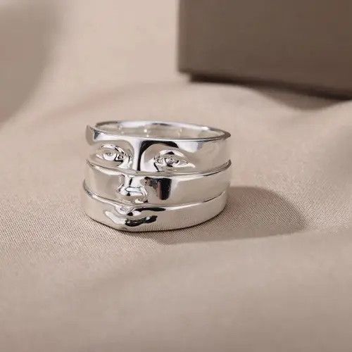 Jewelry Face Finger Rings Silver Face Anatomy Human Head Jewelry Art Size ONE SIZE - 2 Thumbnail