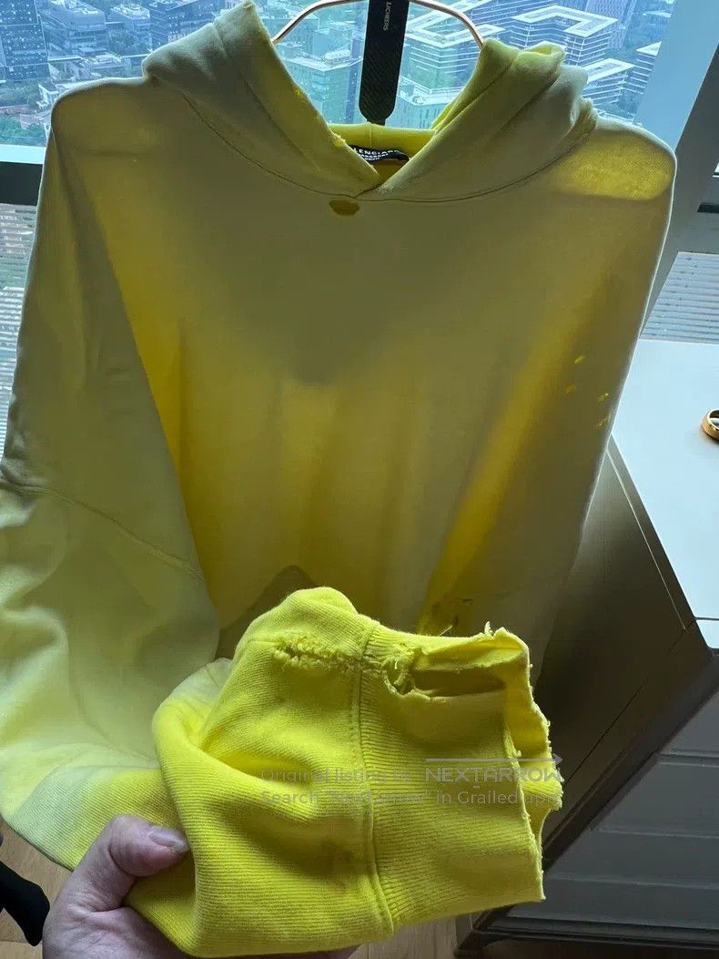 Balenciaga Balenciaga Sweatshirt Size US M / EU 48-50 / 2 - 3 Thumbnail