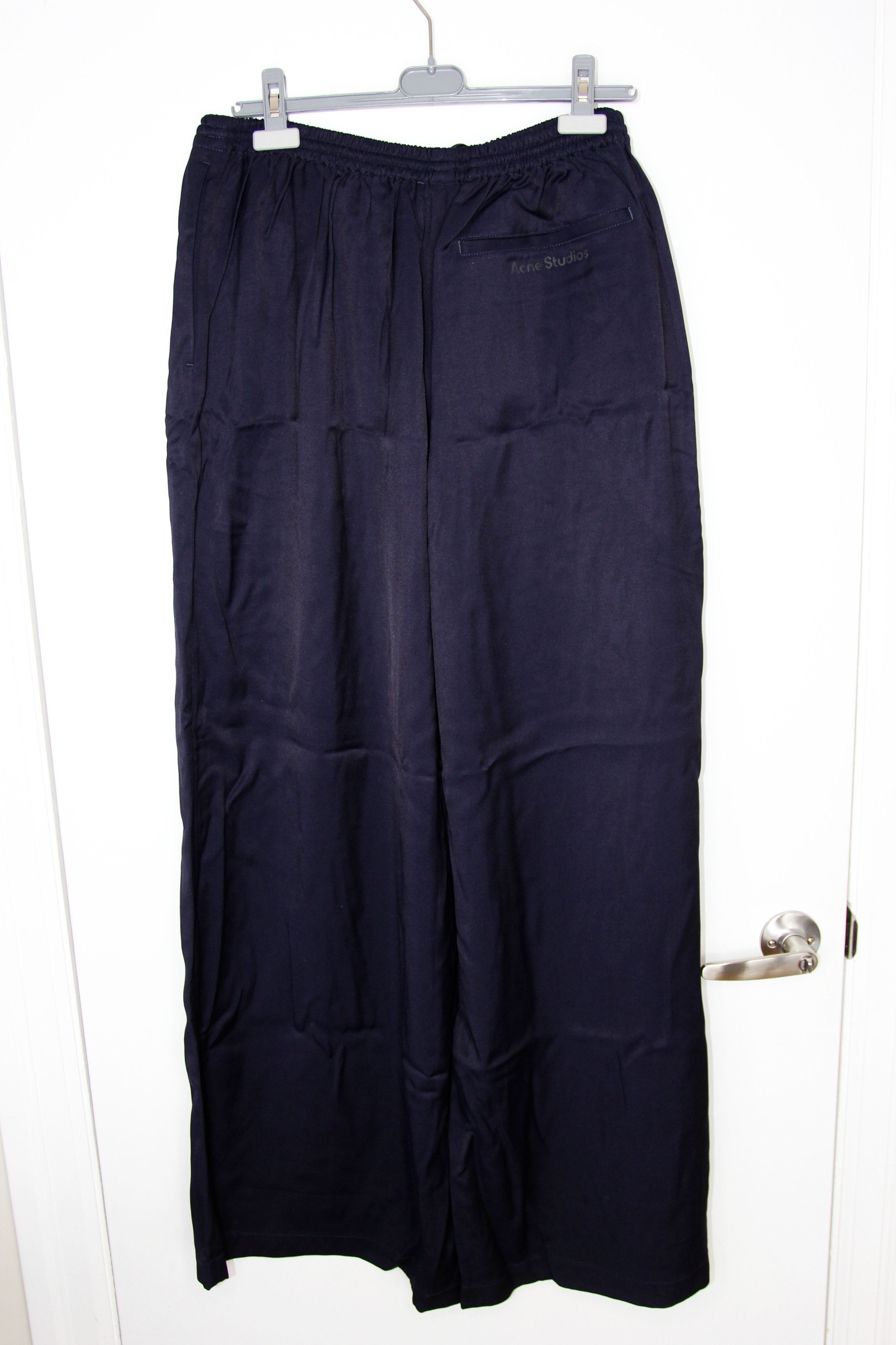 Acne Studios BNWT AW24 ACNE STUDIOS WIDE LEG TRACKSUITS SWEATPANTS 48 Size US 32 / EU 48 - 3 Thumbnail