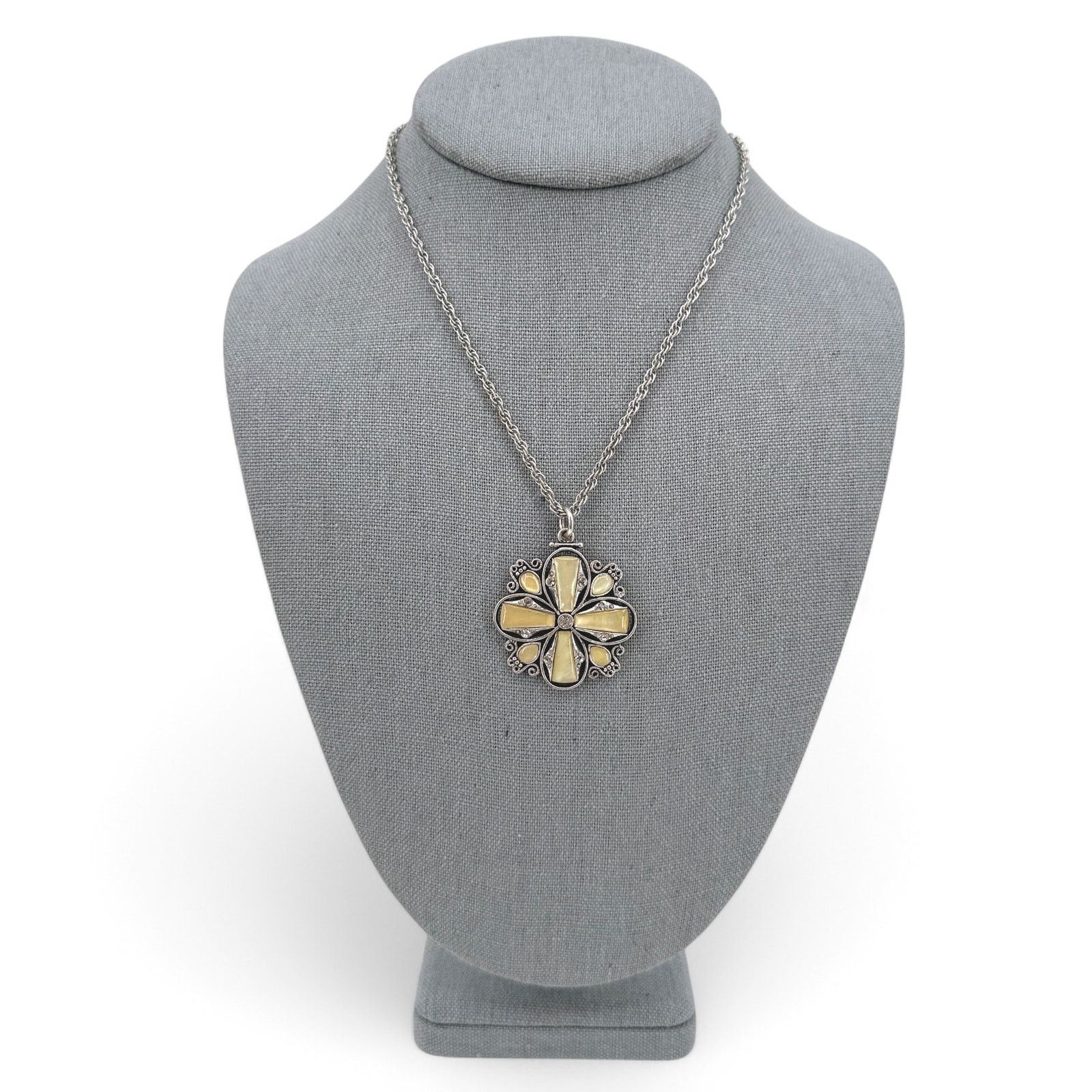 Other 1928 Necklace Pale Yellow MOP Rhinestone Clover Pendant Size ONE SIZE - 2 Thumbnail