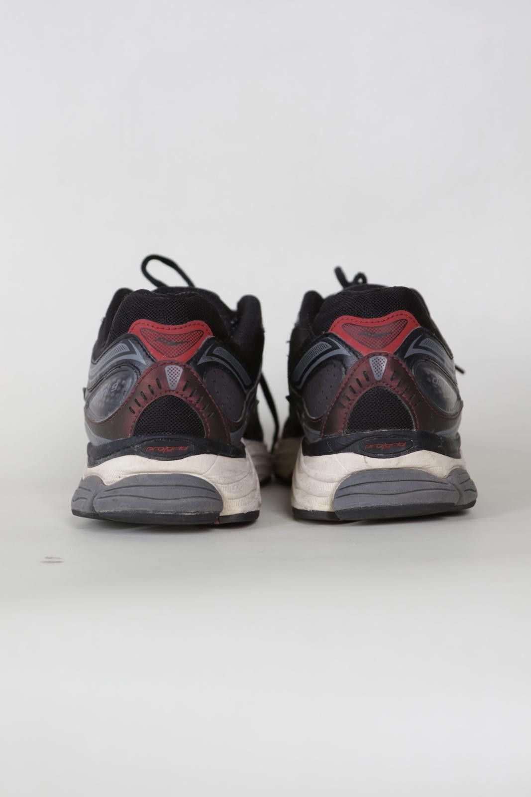 Saucony 2024' Saucony ProGrid Omni 9 Disrupt Pack Low-Top Sneakers Size US 11 / EU 44 - 3 Thumbnail