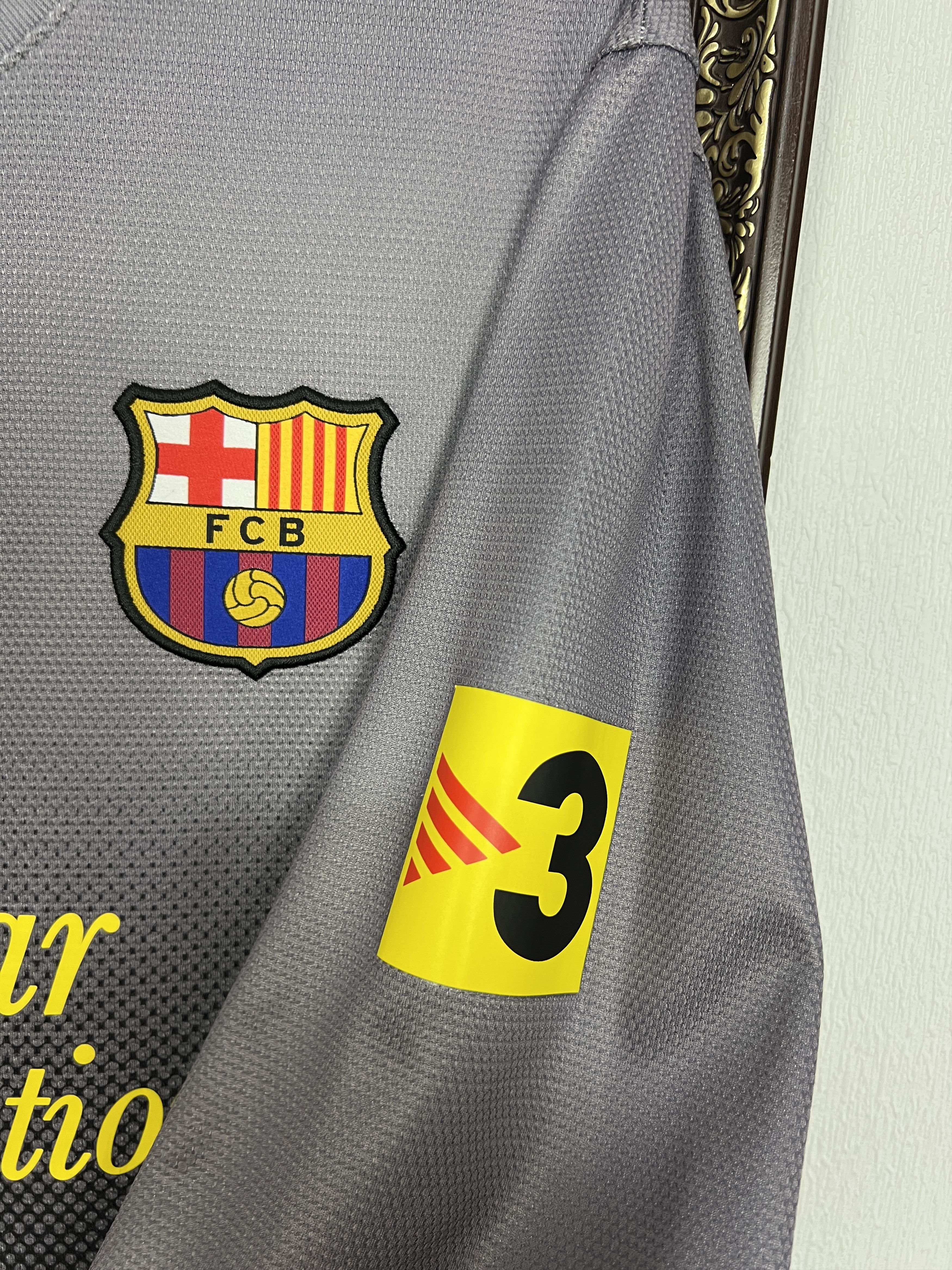 Nike Barcelona Goalkeeper football shirt Soccer Jersey Camiseta Size US M / EU 48-50 / 2 - 4 Thumbnail