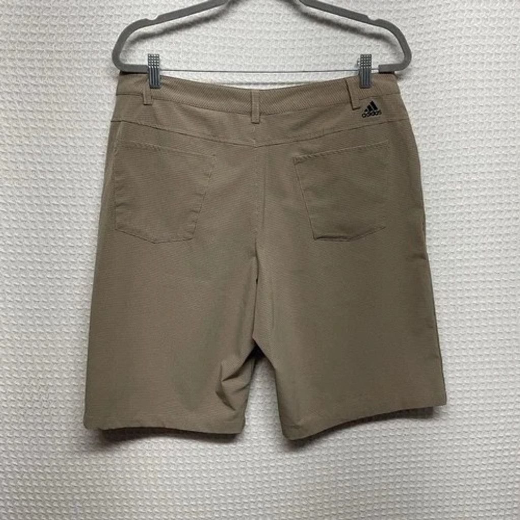 Adidas NWOT Adidas Check Golf Athletic Wicking Bermuda Shorts Men34 Size US 34 / EU 50 - 7 Thumbnail