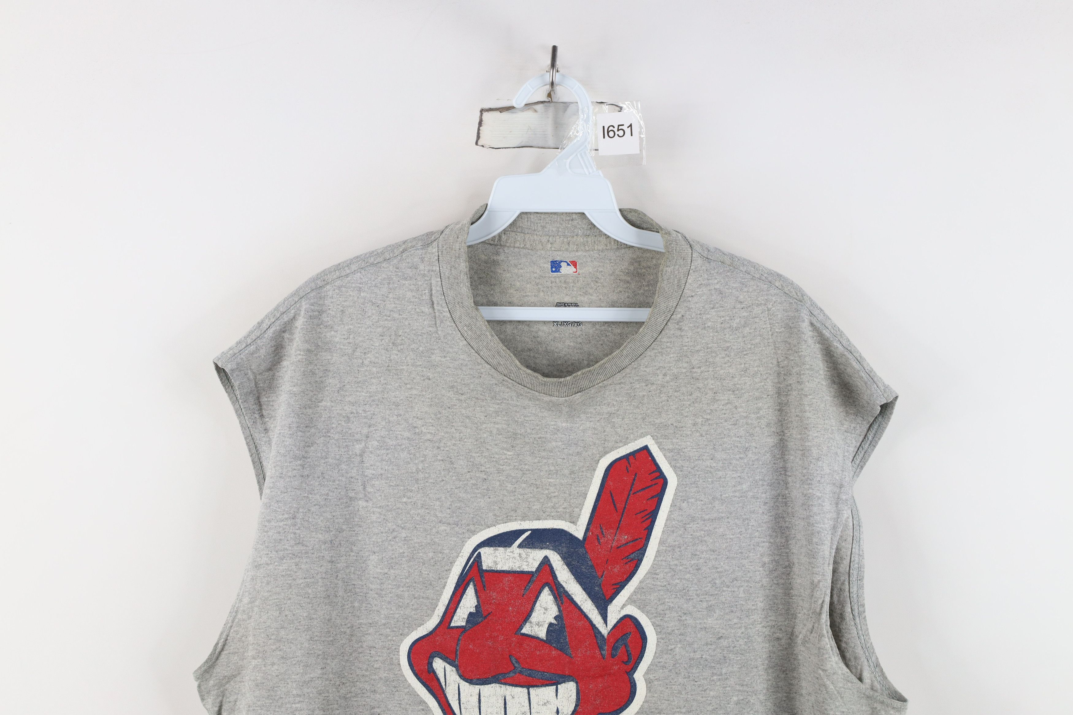 Vintage Vintage Y2K Chief Cleveland Indians Muscle T-Shirt Gray Size US XL / EU 56 / 4 - 2 Thumbnail