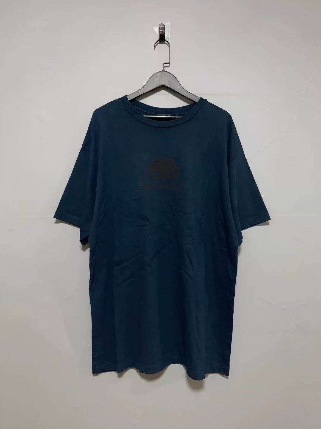 Balenciaga Balenciaga Plush Lock Short Sleeve Size US XS / EU 42 / 0 - 1 Thumbnail