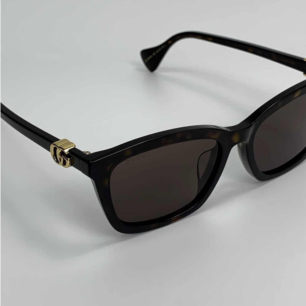 Gucci Gucci Sunglasses GG1596SK 003 Dark Havana/Dark Brown Unisex Size ONE SIZE - 6 Thumbnail