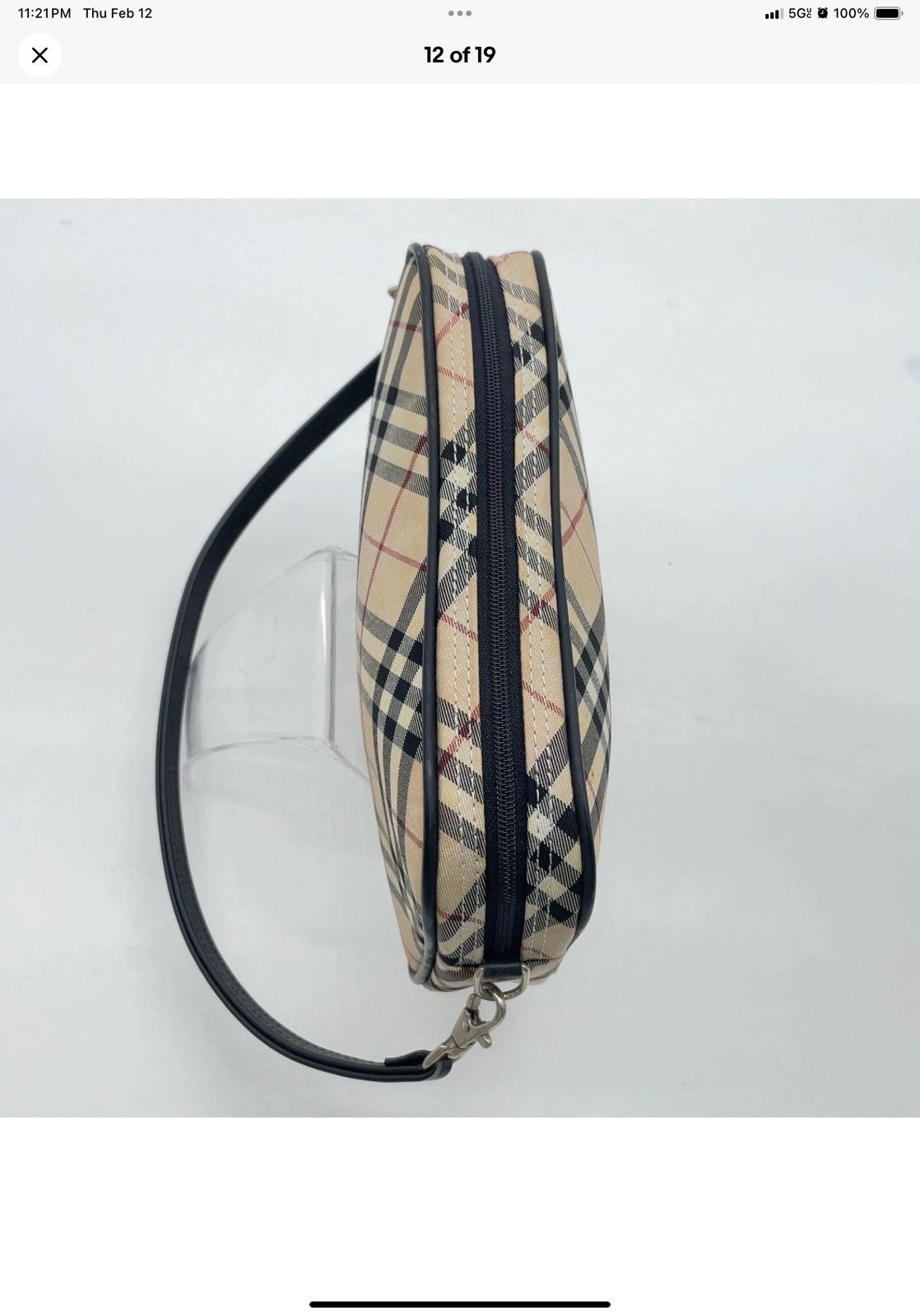 Burberry 👝👝👝👝Mini Vintage BURBERRY👝👝👝👝!!! Size ONE SIZE - 8 Thumbnail