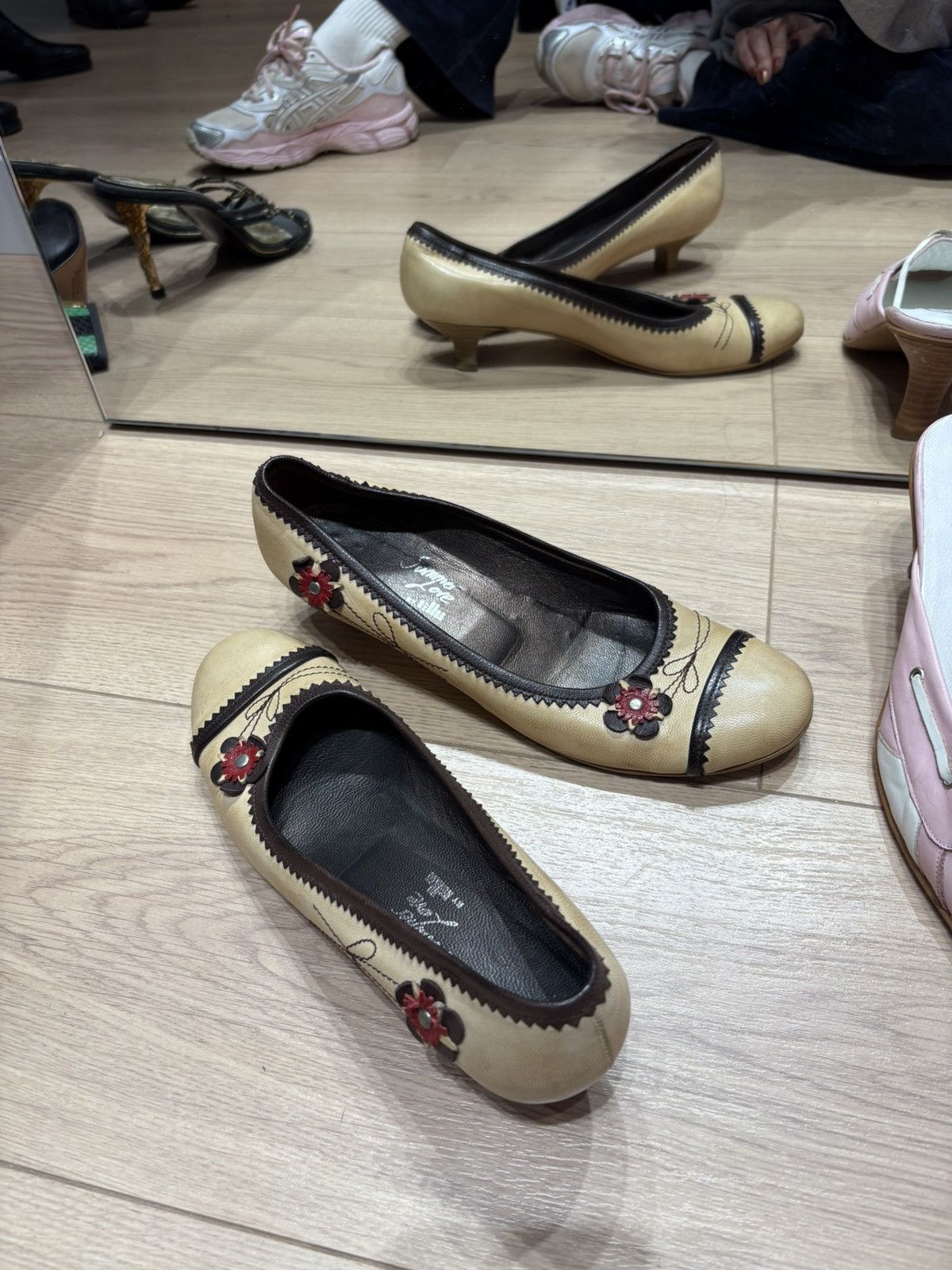 Vintage Vintagw kitten heels Size US 7 / IT 37 - 2 Thumbnail