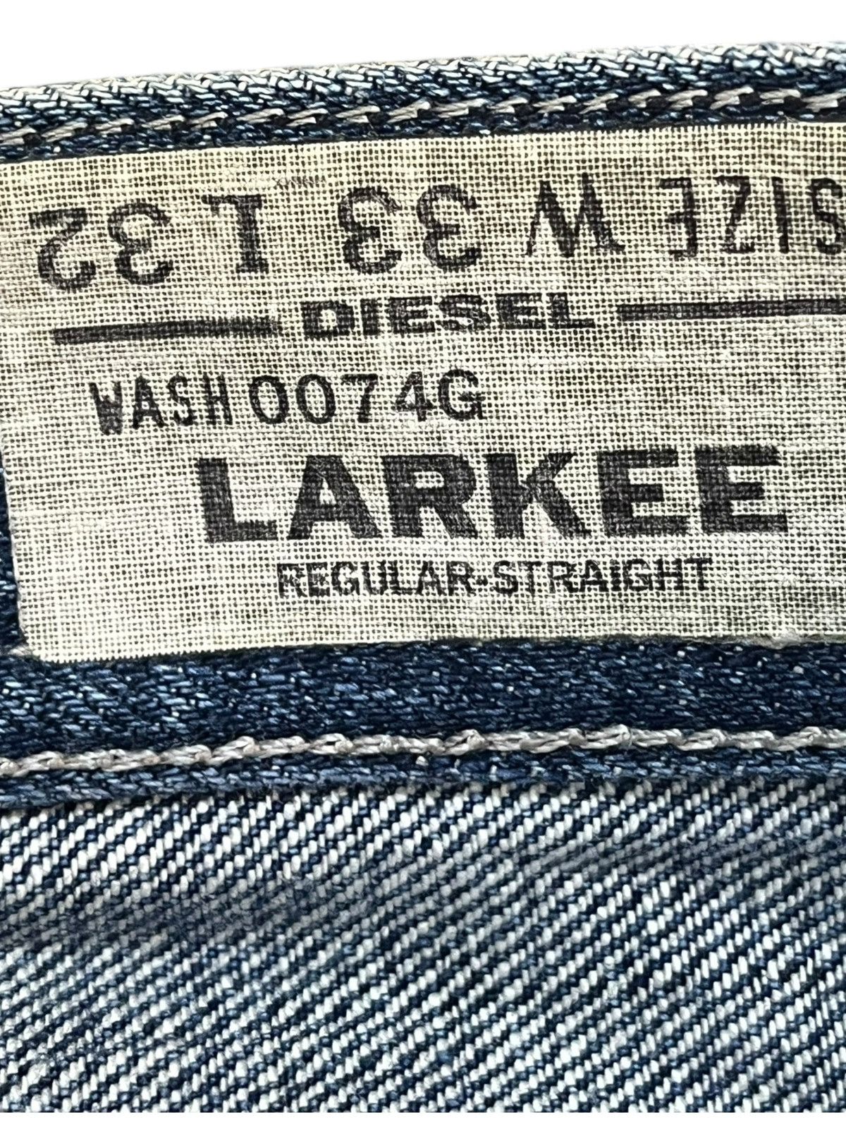 Diesel × Diesel Black Gold Vintage Diesel Larkee Mudwash Faded Denim Size US 35 - 13 Thumbnail