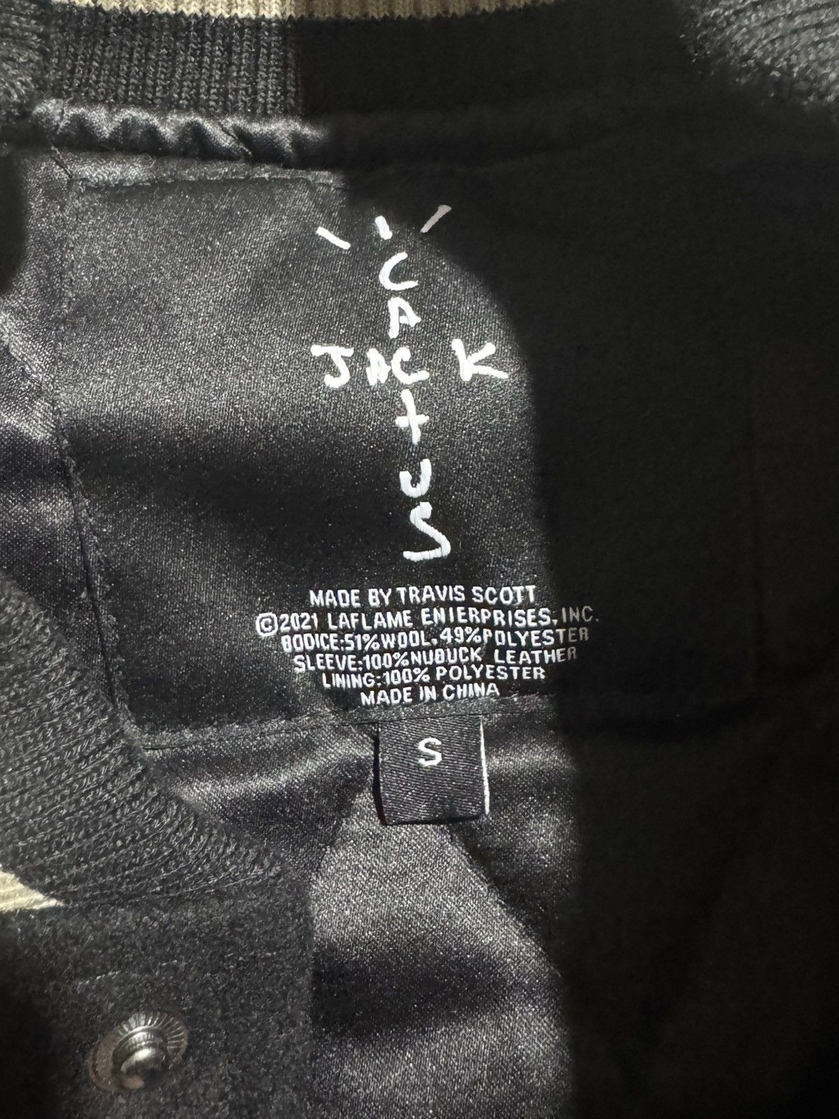Travis Scott Cactus jack fragment manifest letterman jacket Size US S / EU 44-46 / 1 - 12 Thumbnail