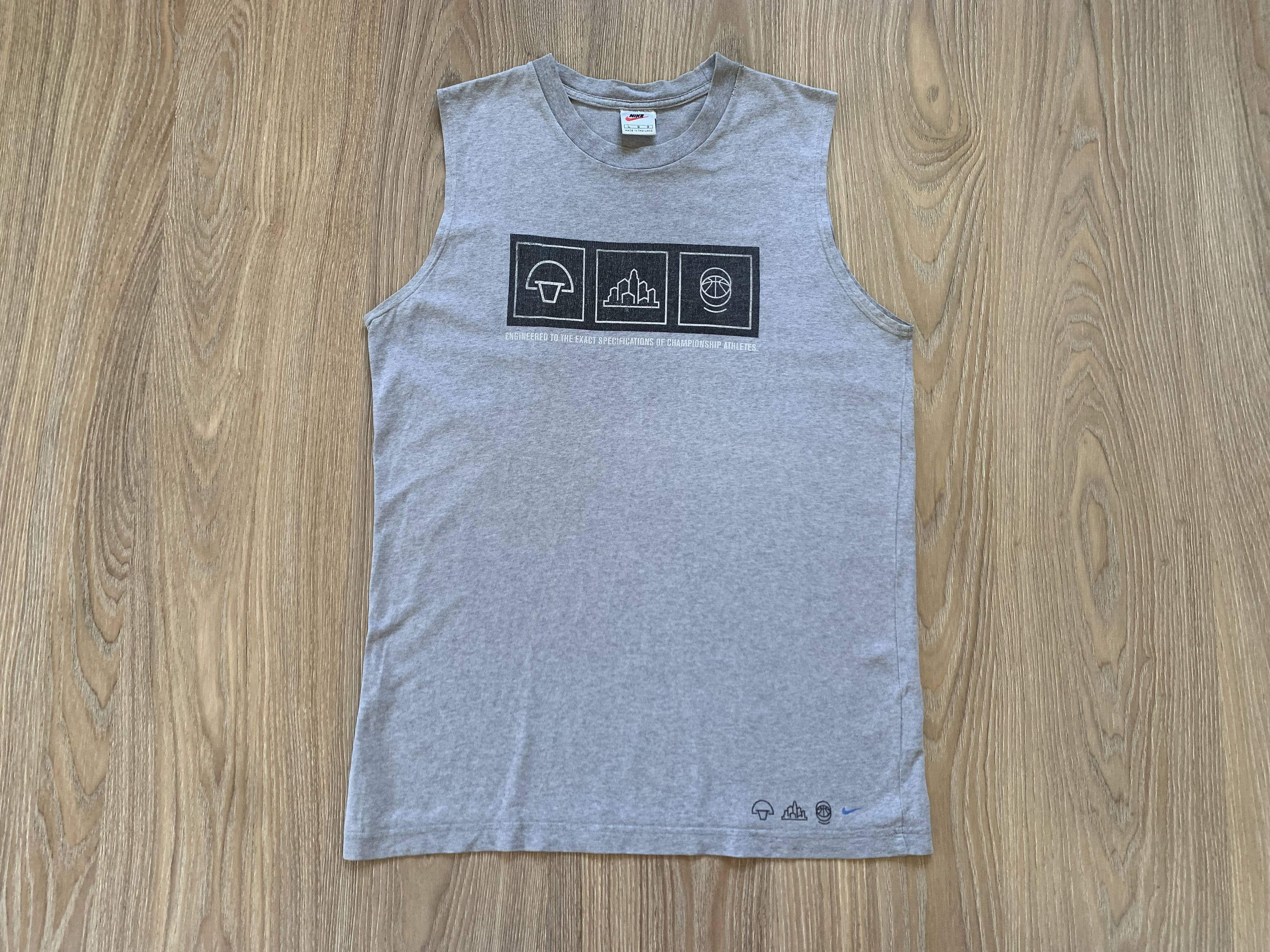 Nike × Vintage Nike Basketall Vintage Sleeveless Printed T Shirt Size US L / EU 52-54 / 3 - 2 Thumbnail