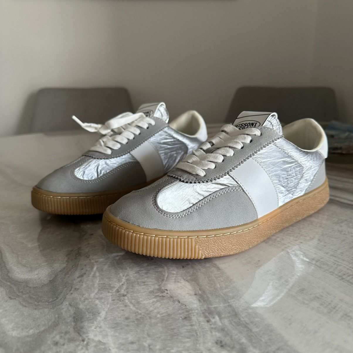 Missoni MISSONI SPORT 25MM Retro Low Top Platform Silver Sneakers Size US 8.5 / IT 38.5 - 2 Thumbnail