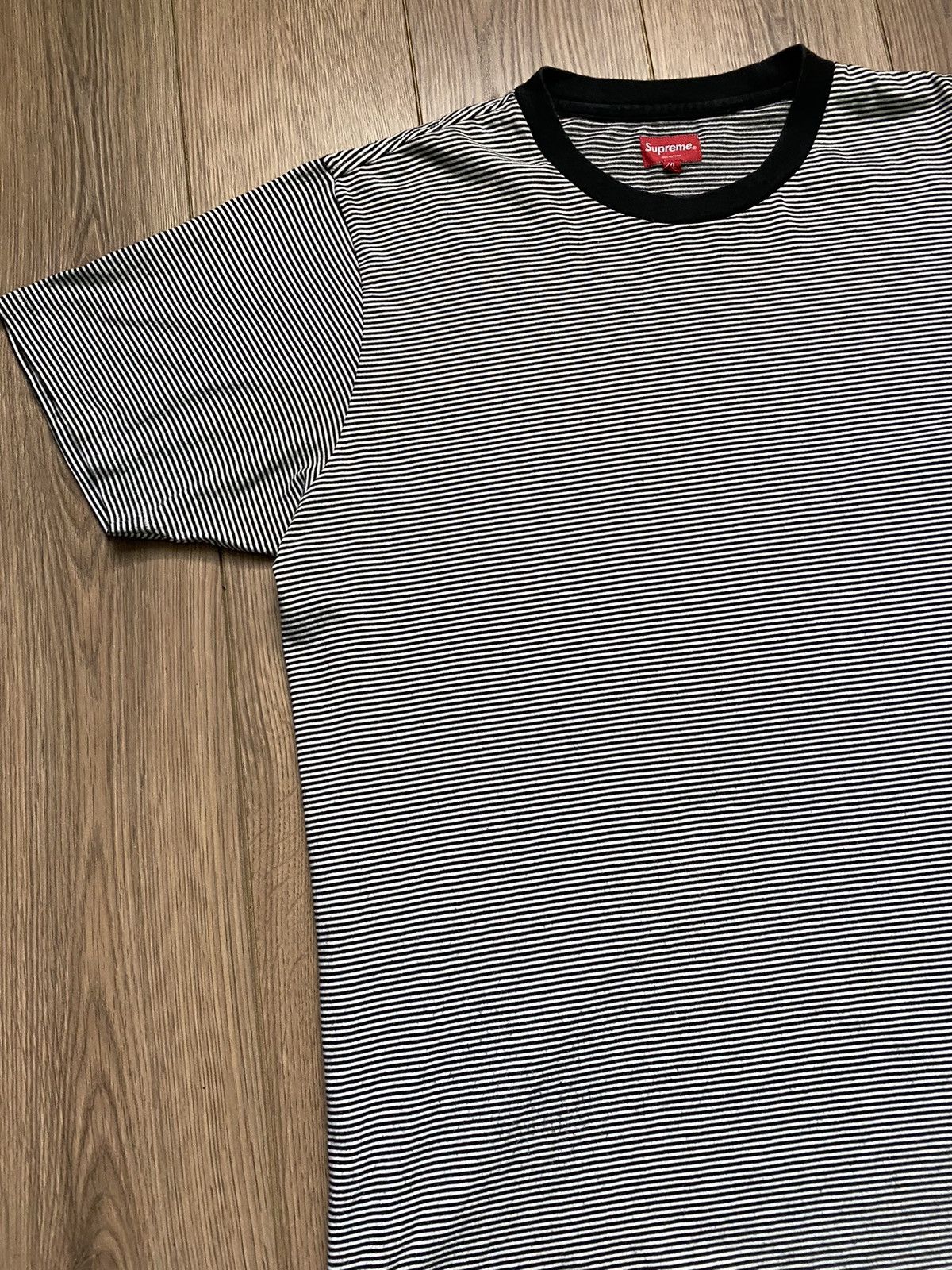 Supreme Vintage Supreme Big Logo Striped T-shirt Size XL Size US XL / EU 56 / 4 - 6 Thumbnail