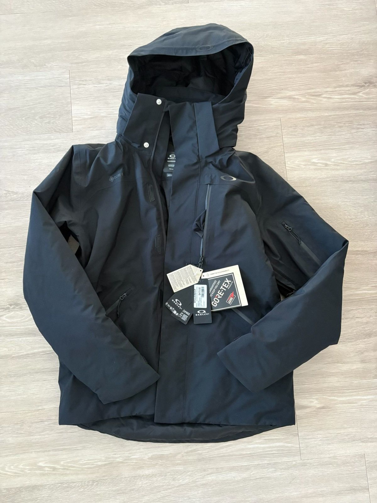Oakley OAKLEY BNWT WINTER JACKET Size US M / EU 48-50 / 2 - 1 Thumbnail