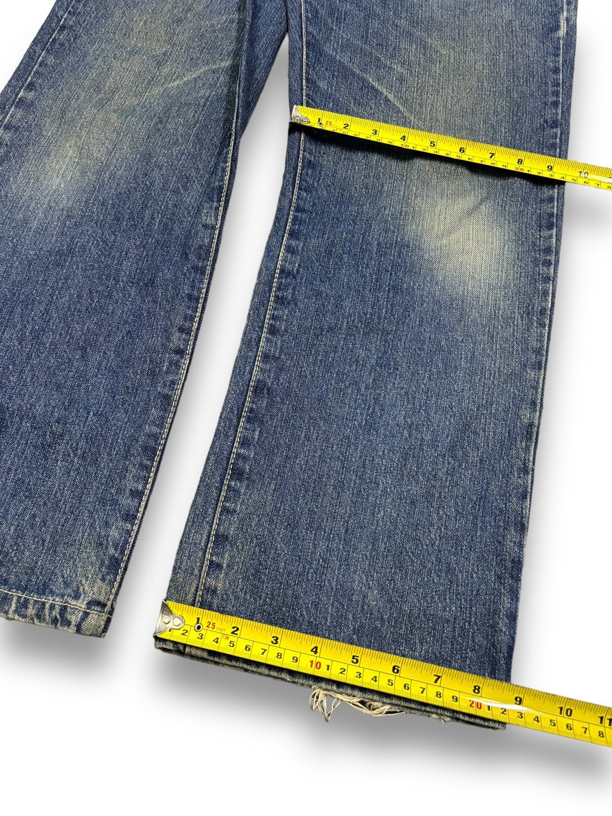 Japanese Brand Vintage Japanese Brand Blue Washed Loose Fit Ripped Jeans Size US 34 / EU 50 - 17 Thumbnail