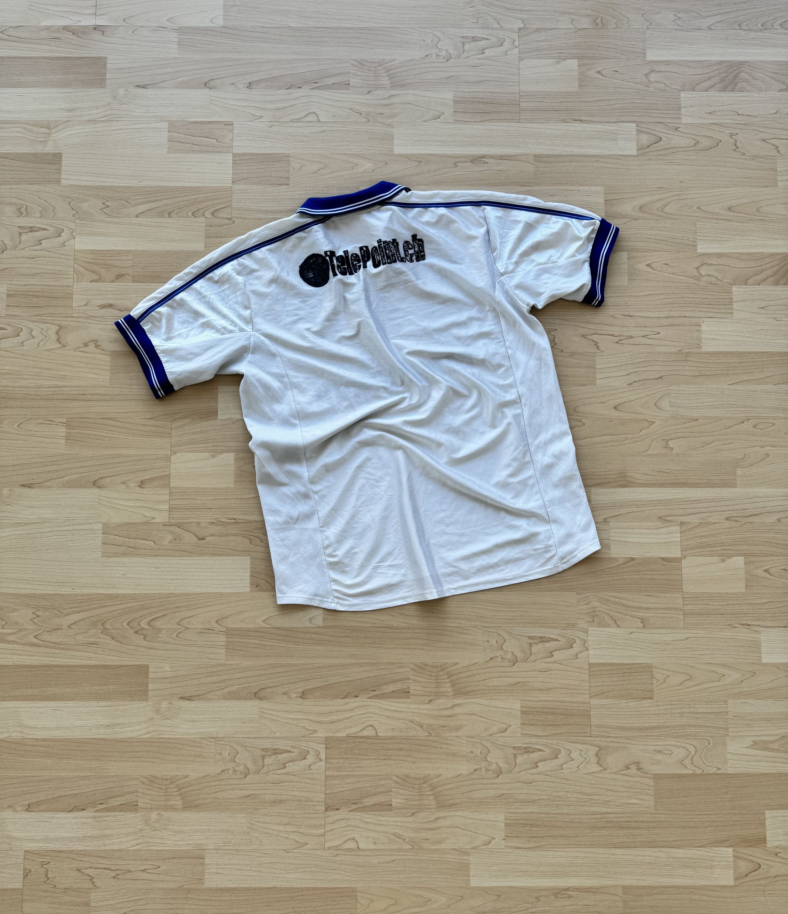 Vintage Vintage Fussballtrikot FC Luzern 2002-03 heim T-shirt Size US XL / EU 56 / 4 - 10 Thumbnail