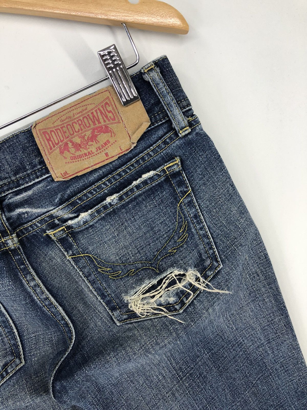 Japanese Brand Rodeo Crowns Low Rise Distressed Faded Blue Jeans Size 28" / US 6 / IT 42 - 16 Thumbnail