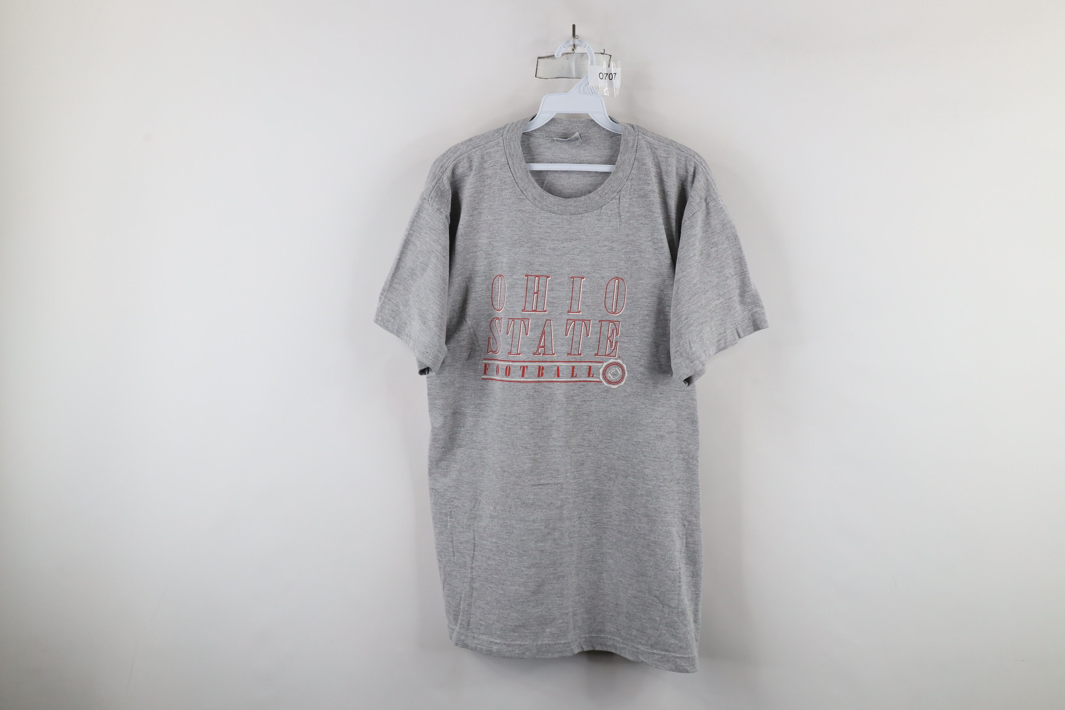 Vintage Vintage 90s Ohio State University Football T-Shirt Gray Size US L / EU 52-54 / 3 - 1 Thumbnail