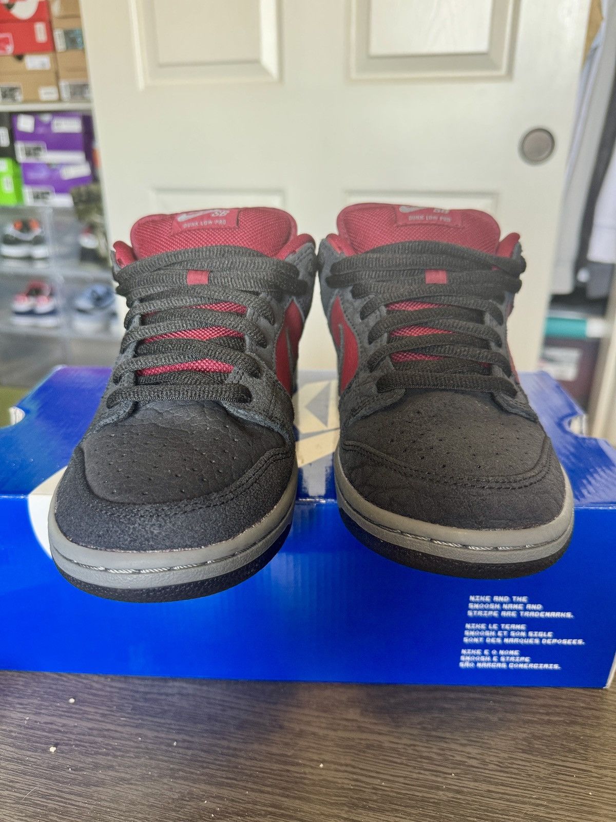 Nike SB Nike Dunk Low Pro SB Red Wine “Black Team Red’ Sample Size US 9 / EU 42 - 6 Thumbnail