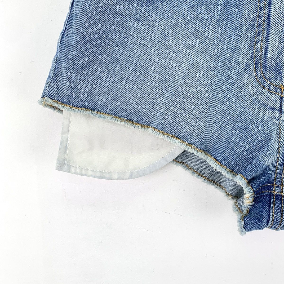 Balmain Balmain Blue Washed Denim Shorts Letter Embroidery K26WX Size 25" / US 0 / IT 36 - 4 Thumbnail