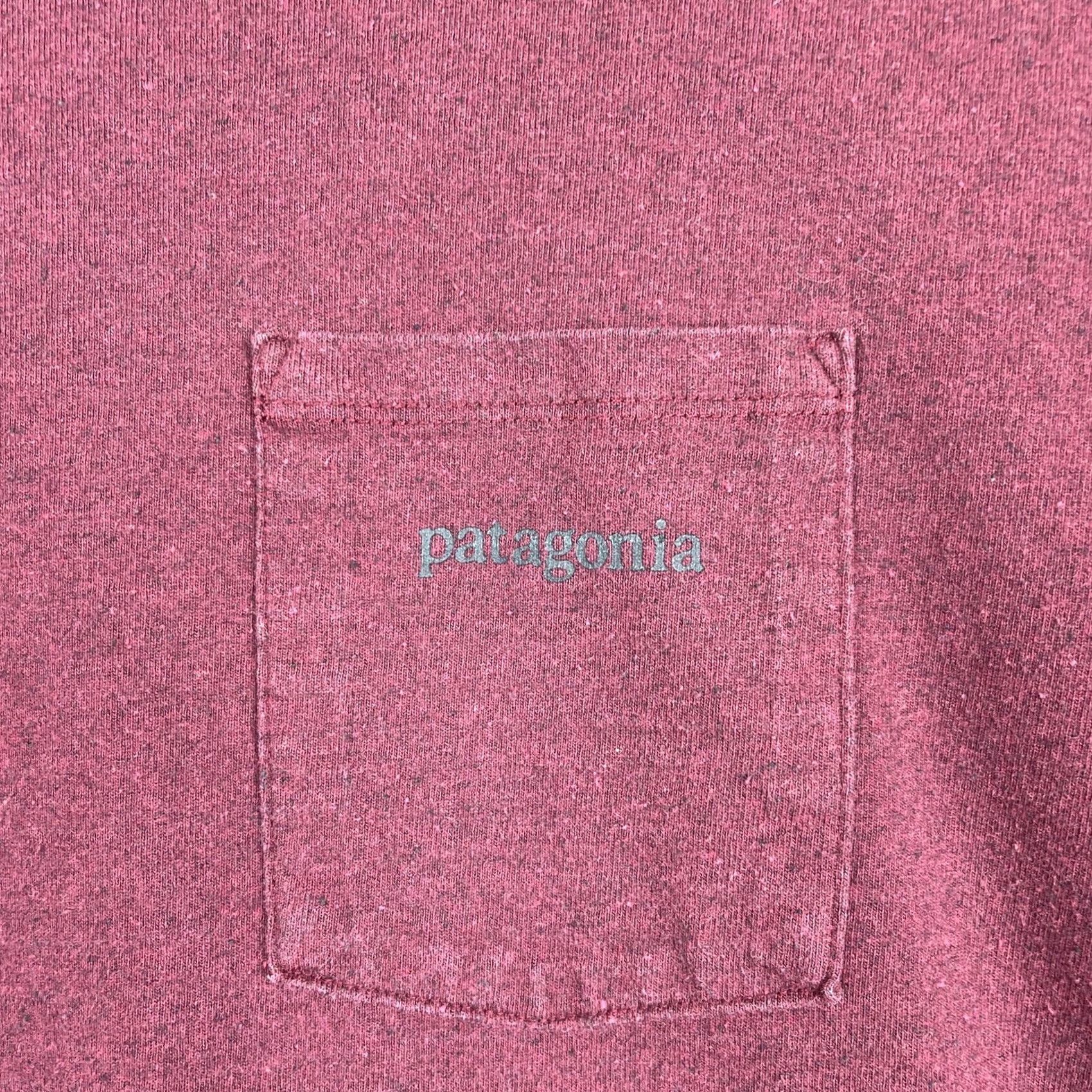 Patagonia Patagonia Shirt Mens L Purple Responsibili Tee Regular Fit Front Pocket Size US L / EU 52-54 / 3 - 3 Thumbnail