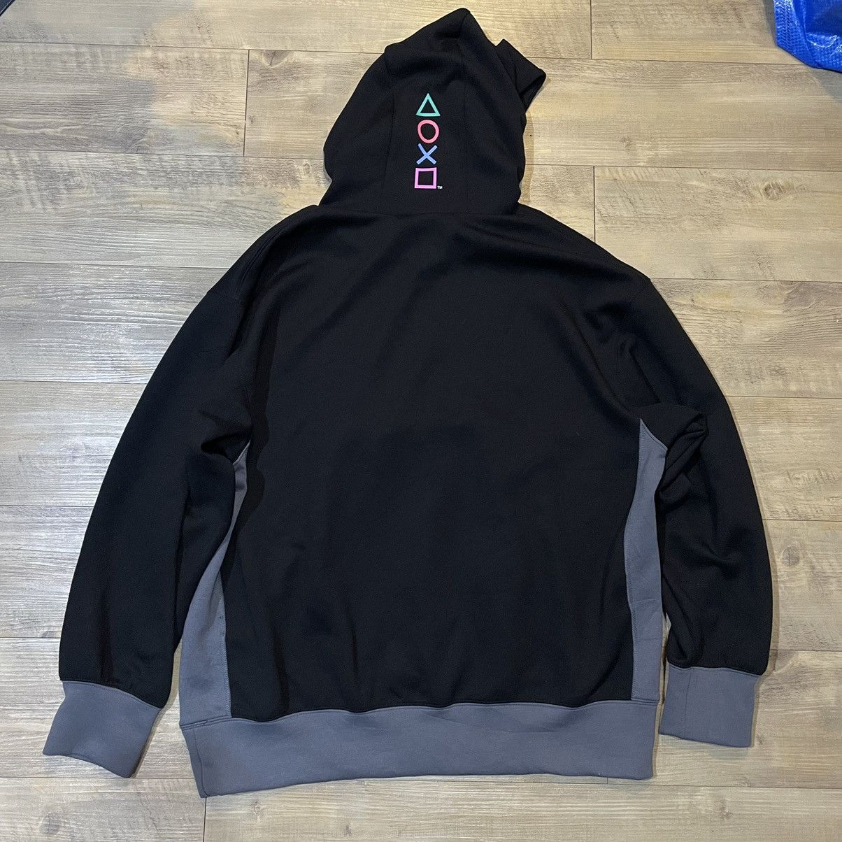 GU × Playstation Sony Play station hoodie Size US XL / EU 56 / 4 - 2 Thumbnail