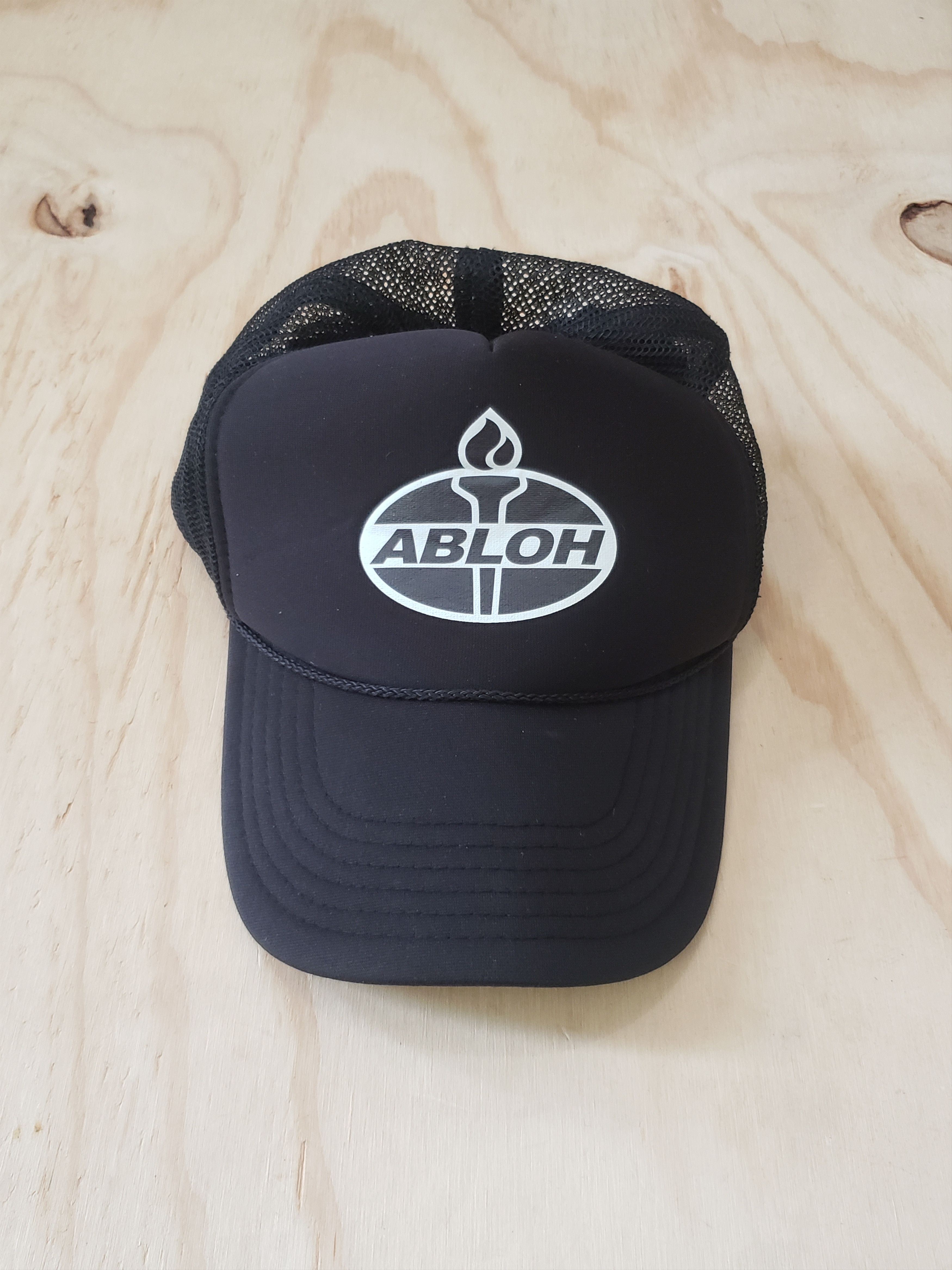 帽子 Virgil Abloh x MCA Figures of Speech Cap Virgil Abloh x MCA Figures of Speech Arrows Trucker Hat Pink