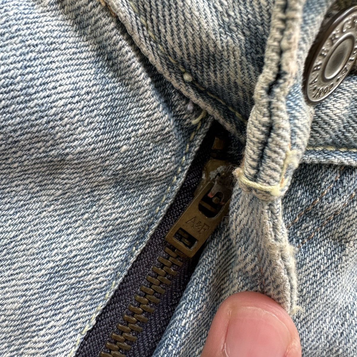 Japanese Brand Vintage Japansese Abercrombie Faded Denim Lightwash Pant Size US 30 / EU 46 - 5 Thumbnail