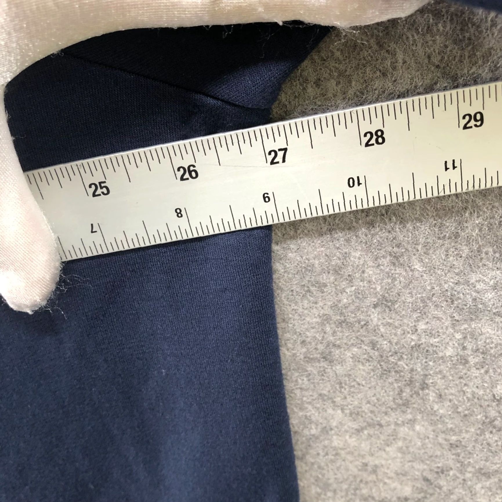 Eddie Bauer Eddie Bauer Hoodie XL Navy Blue Ultra Soft Lightweight Pullover Womens Size XL / US 12-14 / IT 48-50 - 6 Thumbnail
