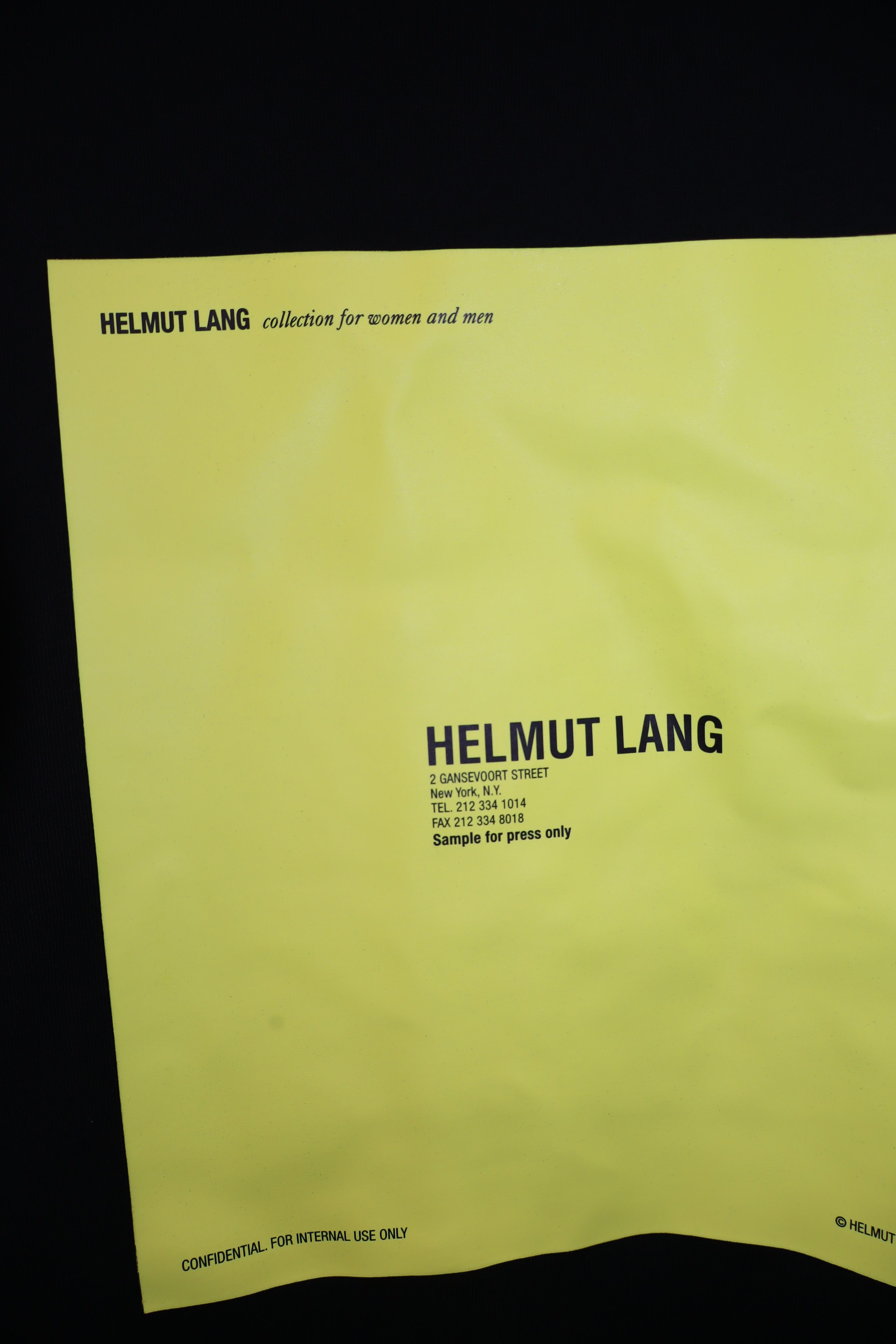 Helmut Lang Confidential t-shirt Size US XXL / EU 58 / 5 - 7 Thumbnail