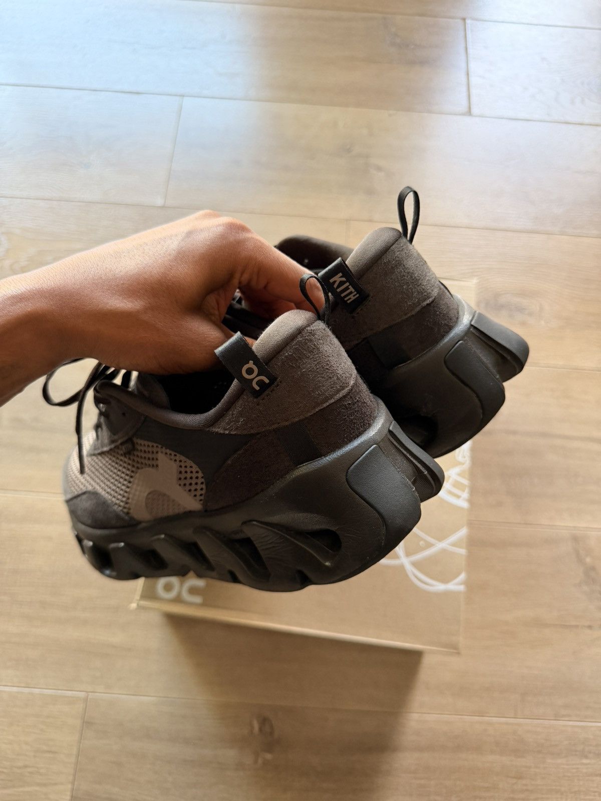 Kith × On Kith x On Running Size US 11 / EU 44 - 4 Thumbnail