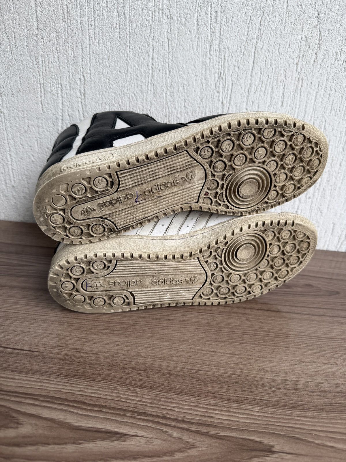 Adidas × Jeremy Scott js letters sneakers Size US 9 / EU 42 - 18 Thumbnail