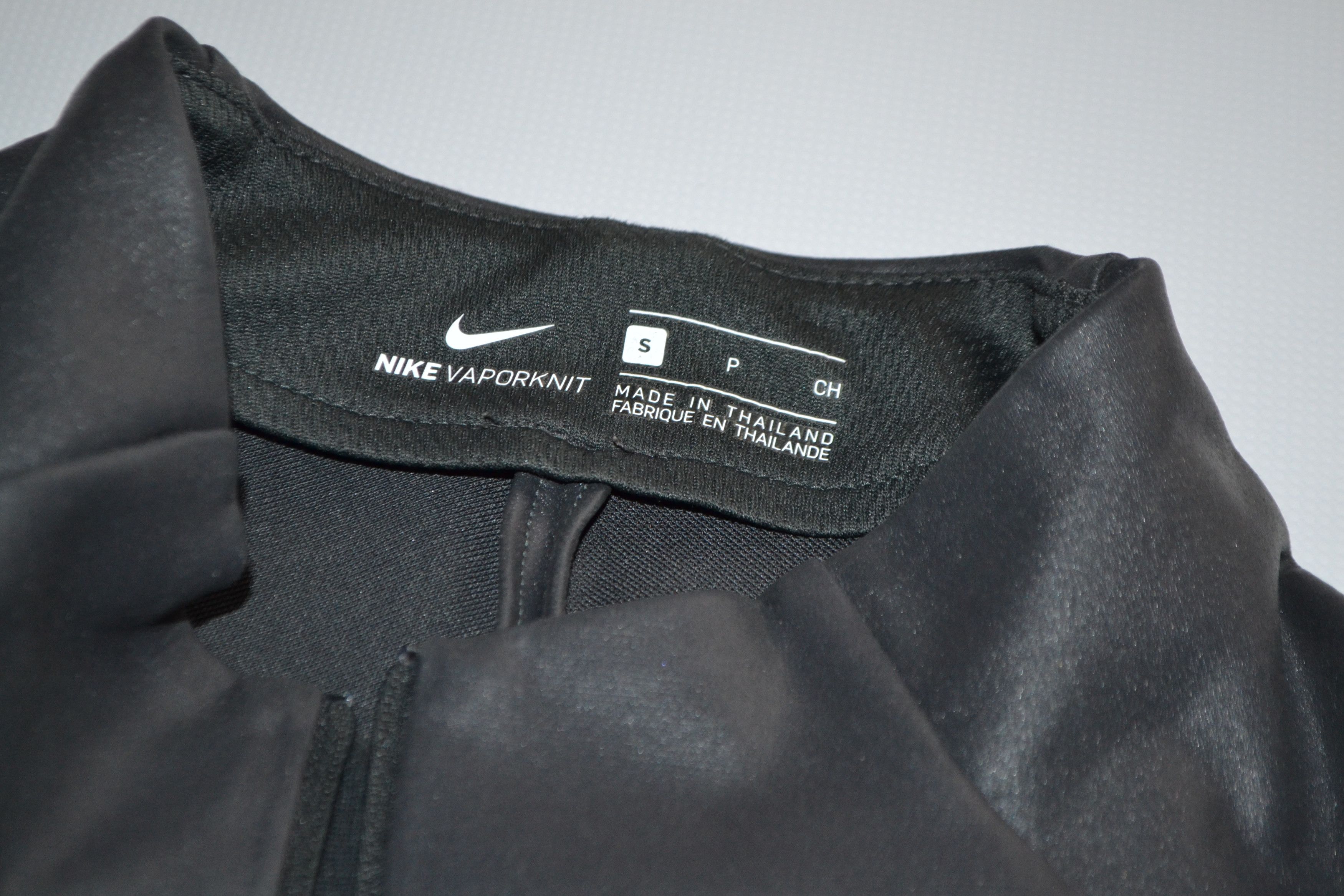 Nike FC Barcelona Strike Vaporknit Football Drill Top Jersey Size US S / EU 44-46 / 1 - 3 Thumbnail