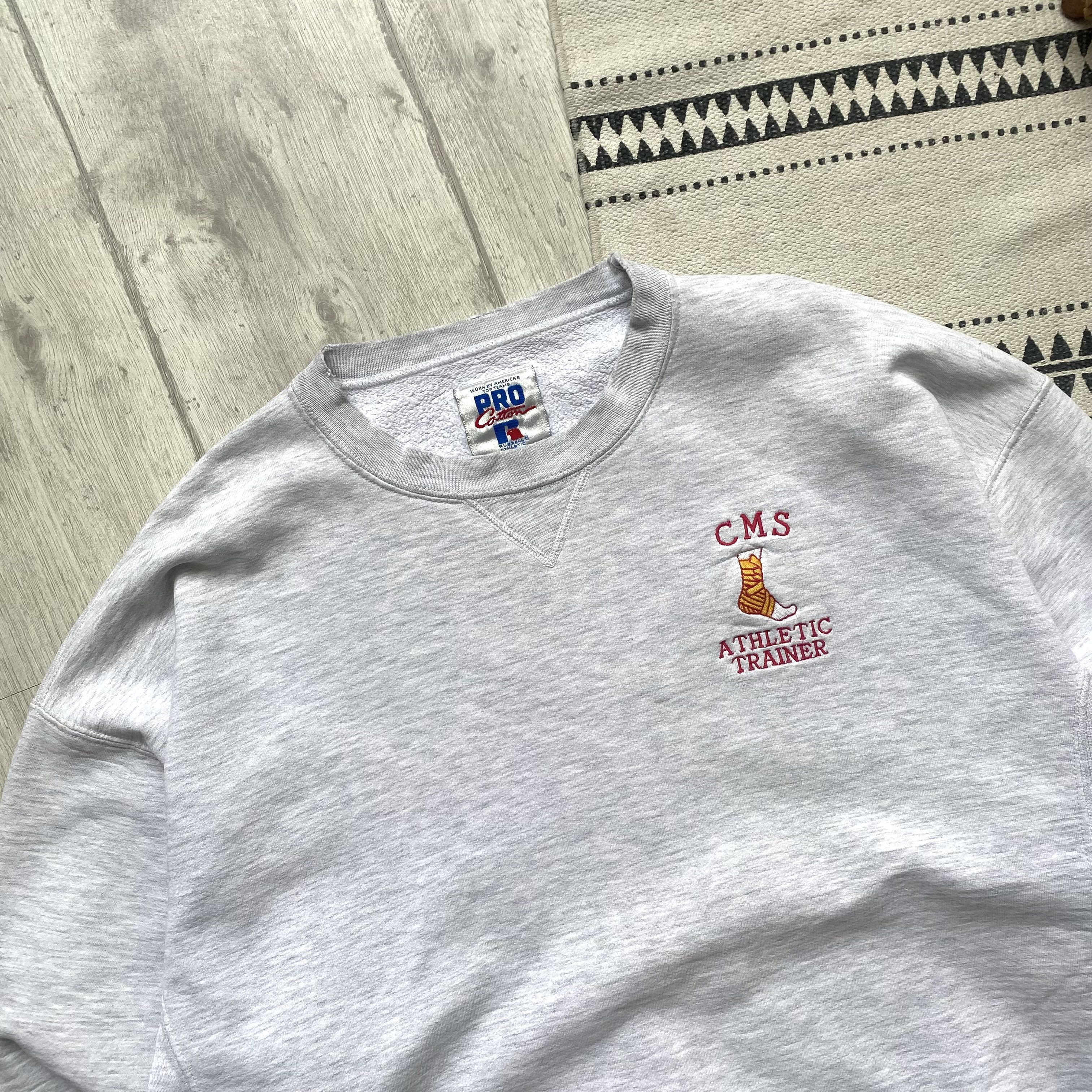Russell Athletic 80s Vintage Russell Athletic Heavy Sweatshirt Distressed Size US L / EU 52-54 / 3 - 2 Thumbnail