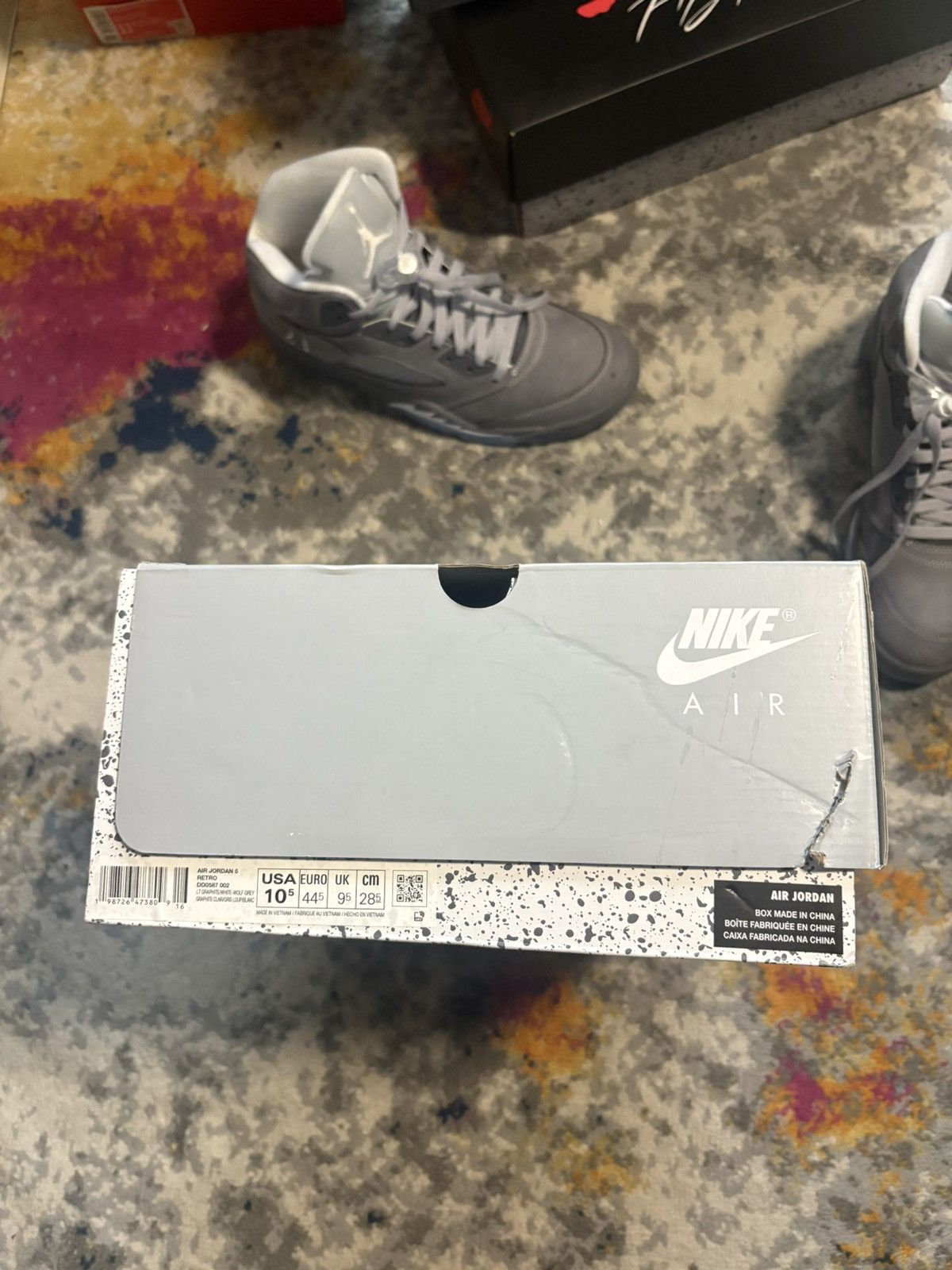 Jordan Brand Air Jordan Retro 5 Wolf Grey size 10.5 Size US 10.5 / EU 43-44 - 7 Thumbnail