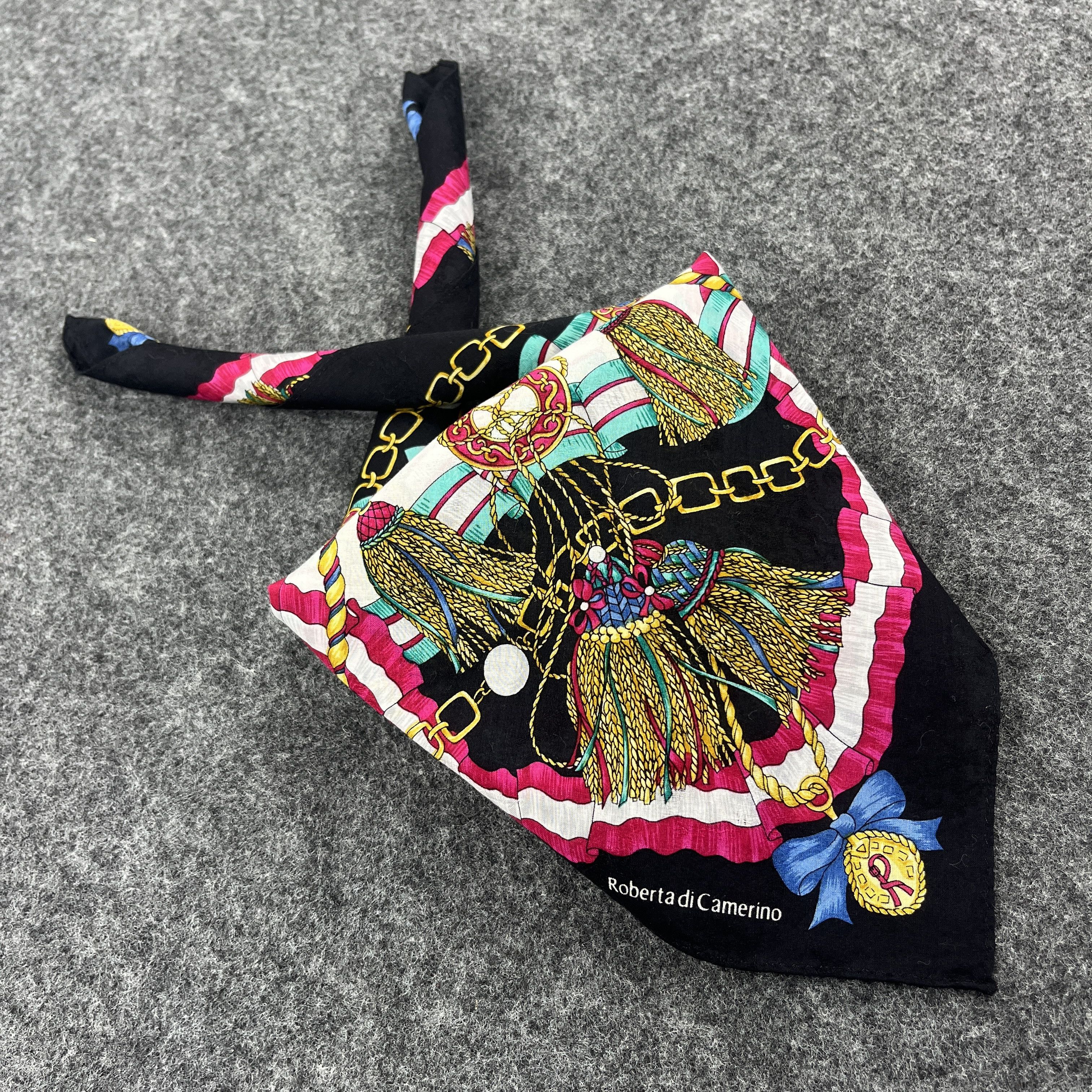 Roberta di Camerino Roberta Di Camerino Handkerchief / Neckerchief B246 Size ONE SIZE - 2 Thumbnail