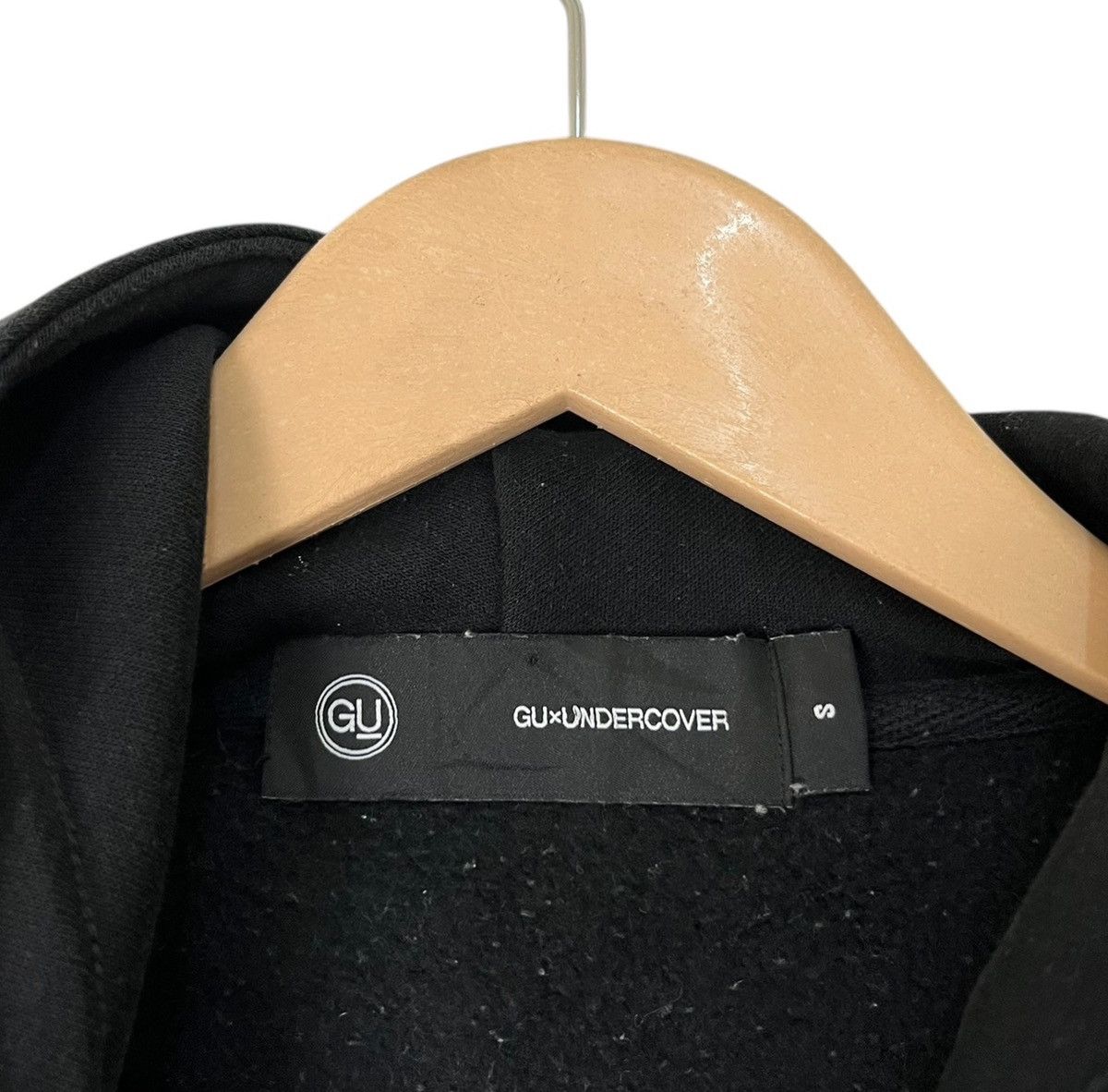 GU × Undercover Gu x Undercover Flowers Pin Logo Hoodie Size S / US 4 / IT 40 - 11 Thumbnail