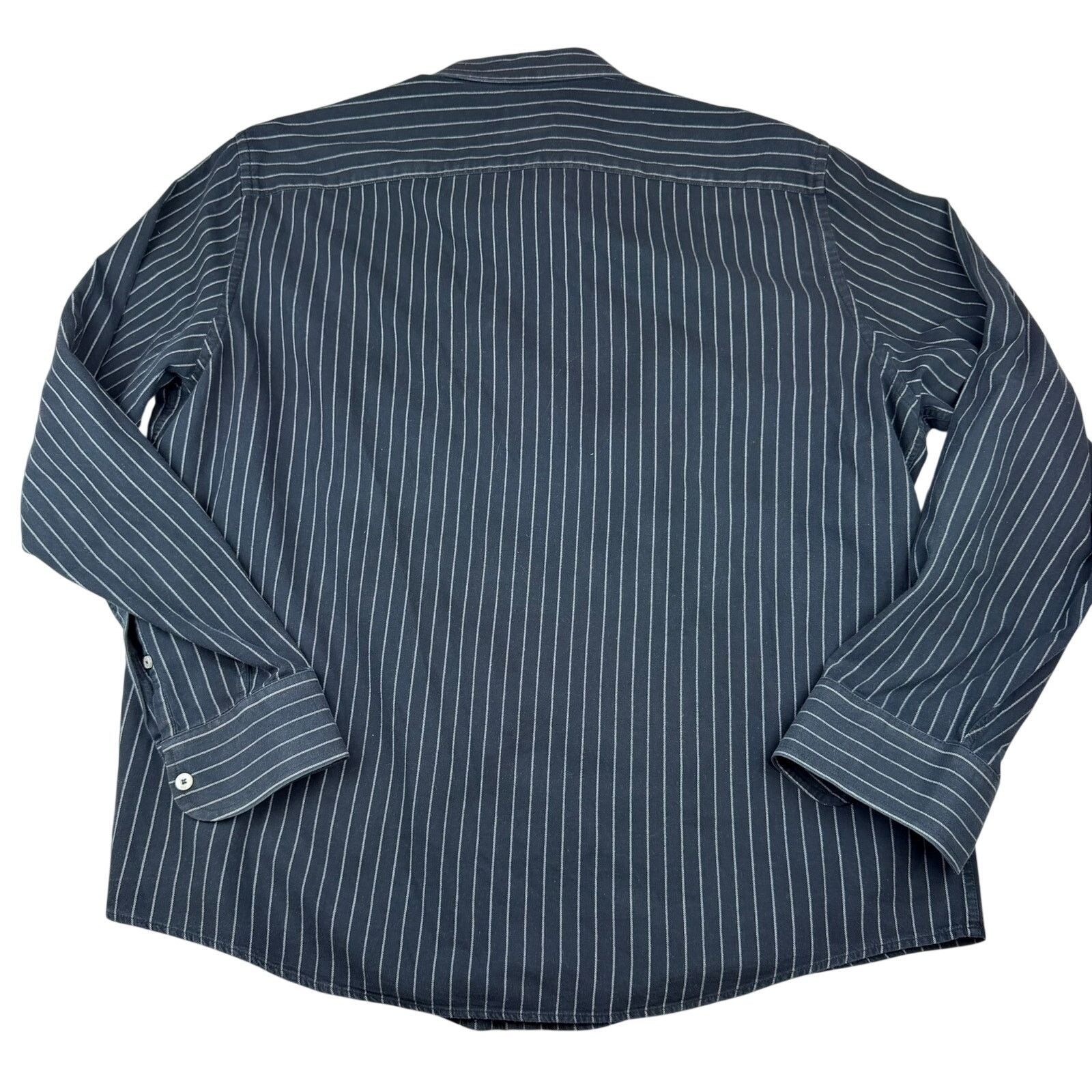 UNTUCKit UNTUCKit Pinstripe Button Down Shirt XXL Dark Navy Size US XXL / EU 58 / 5 - 2 Thumbnail