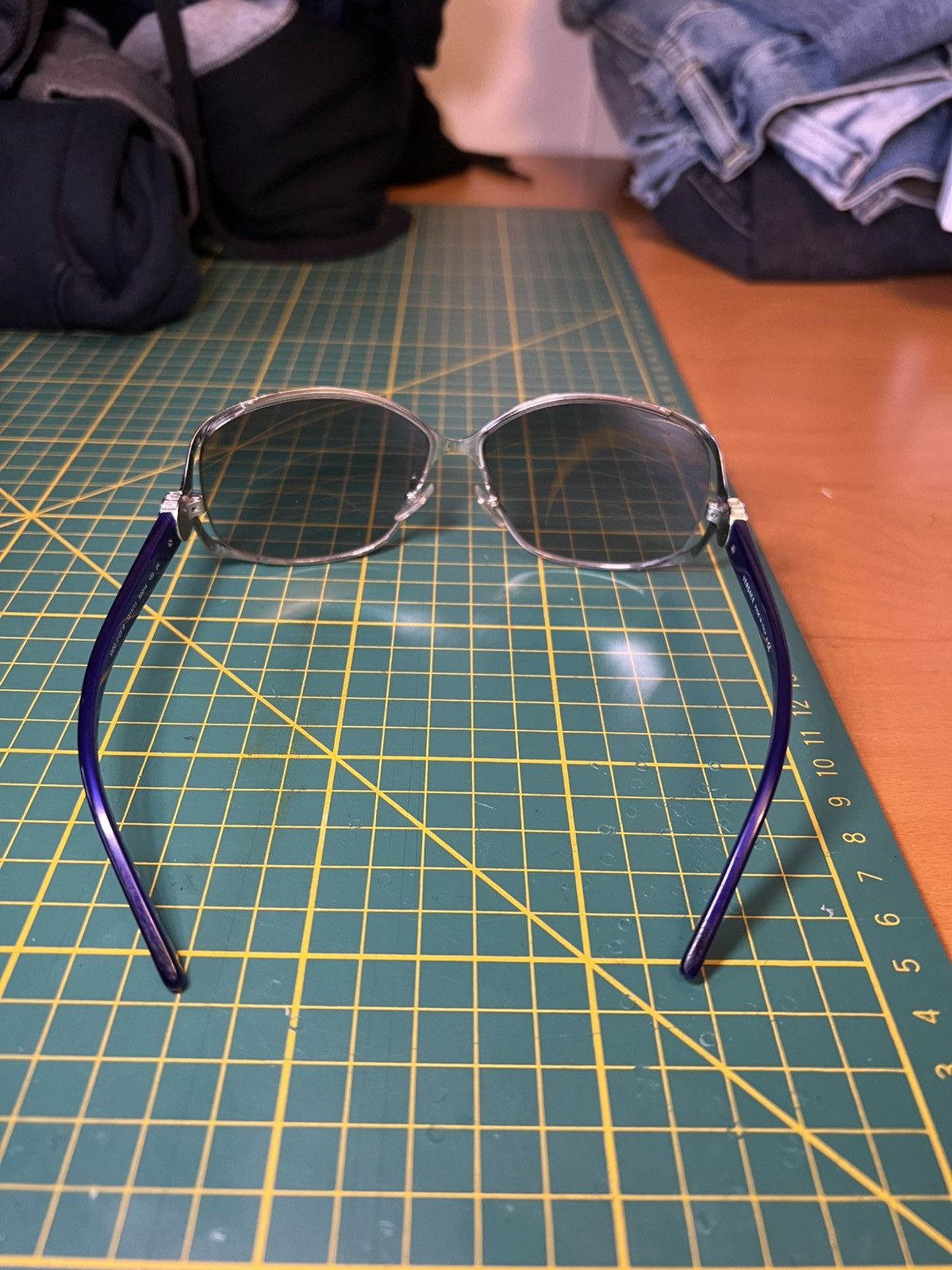 Versace Versace Red/Brown & Pink Medusa Icon Aviator Sunglasses Size ONE SIZE - 14 Thumbnail