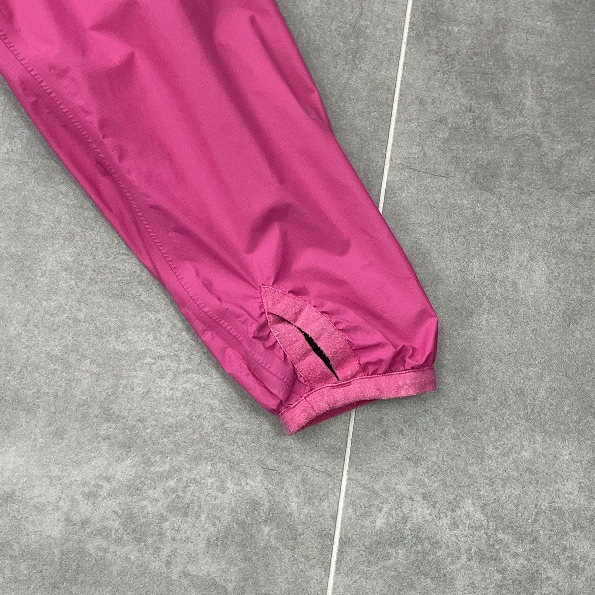 Haglofs Haglofs Lim Women Gore-Tex Jacket Size L Size L / US 10 / IT 46 - 10 Thumbnail