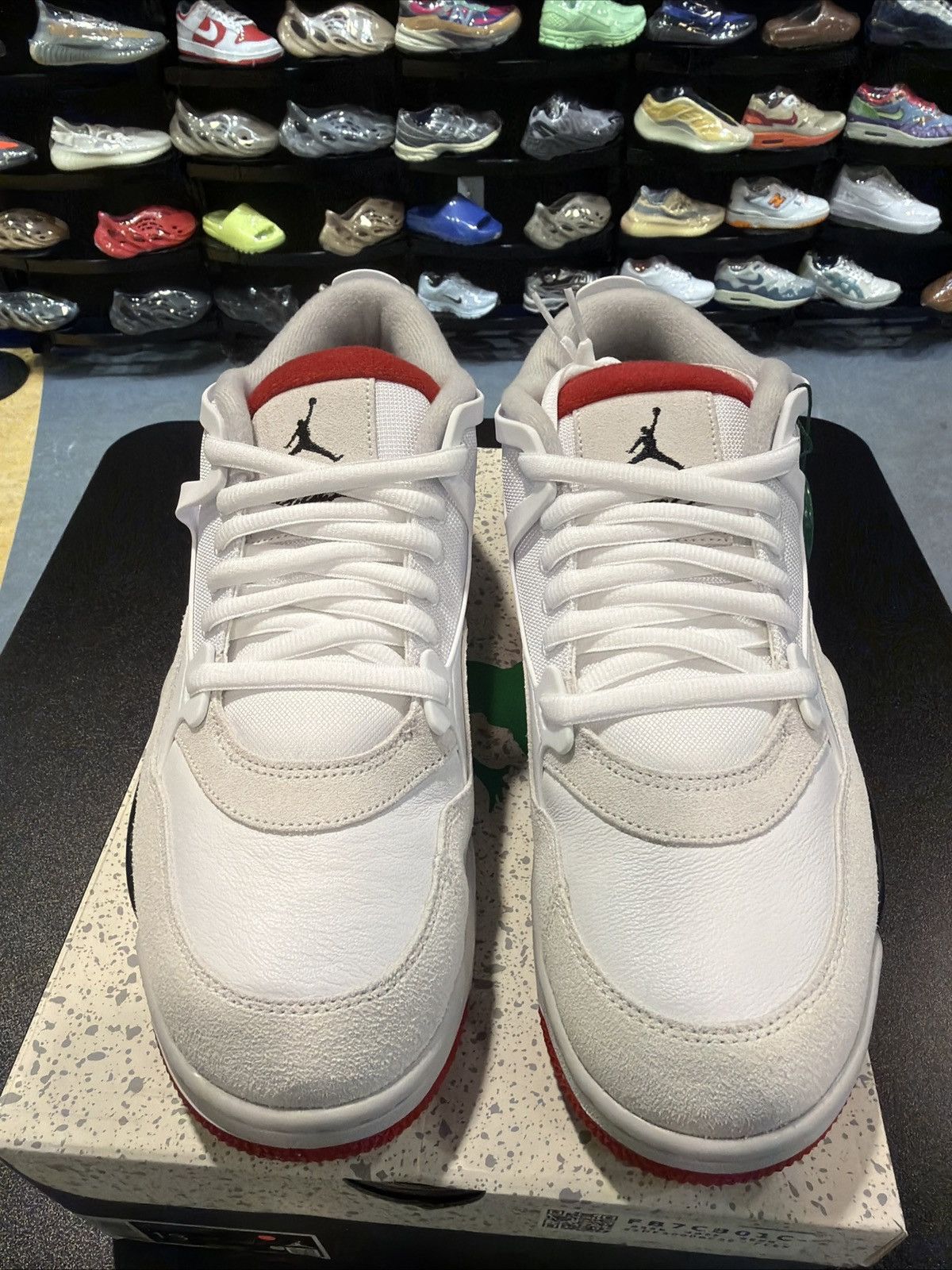 Jordan Brand Nike Men's Air Jordan 4 RM Size 13 White Fire Red Brand New Size US 13 / EU 46 - 5 Thumbnail
