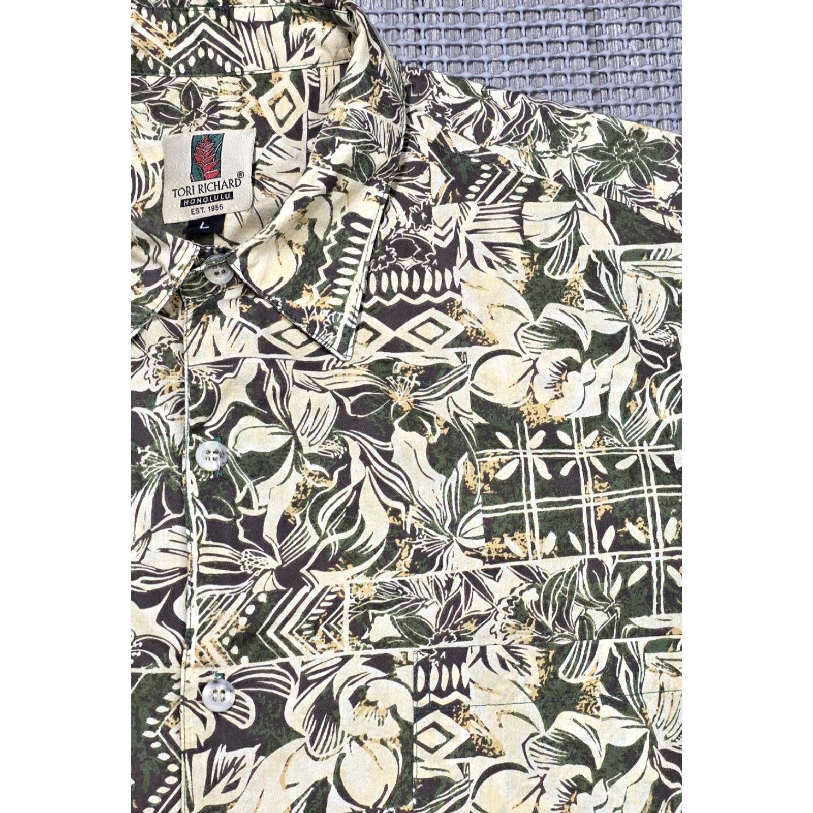 Tori Richard VTG Tori Richard Honolulu Short Sleeve Shirt Mens L Green Cotton Lawn USA Floral Hawaiian Button-Up Fast Shipping Size US L / EU 52-54 / 3 - 4 Thumbnail