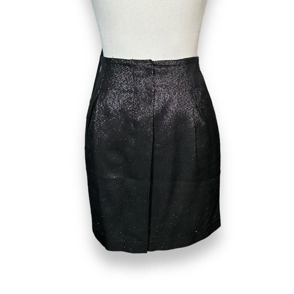 Vince Vince Black and Metallic Silver Pleated Tweed Mini Skirt 6 Size 28" / US 6 / IT 42 - 3 Thumbnail