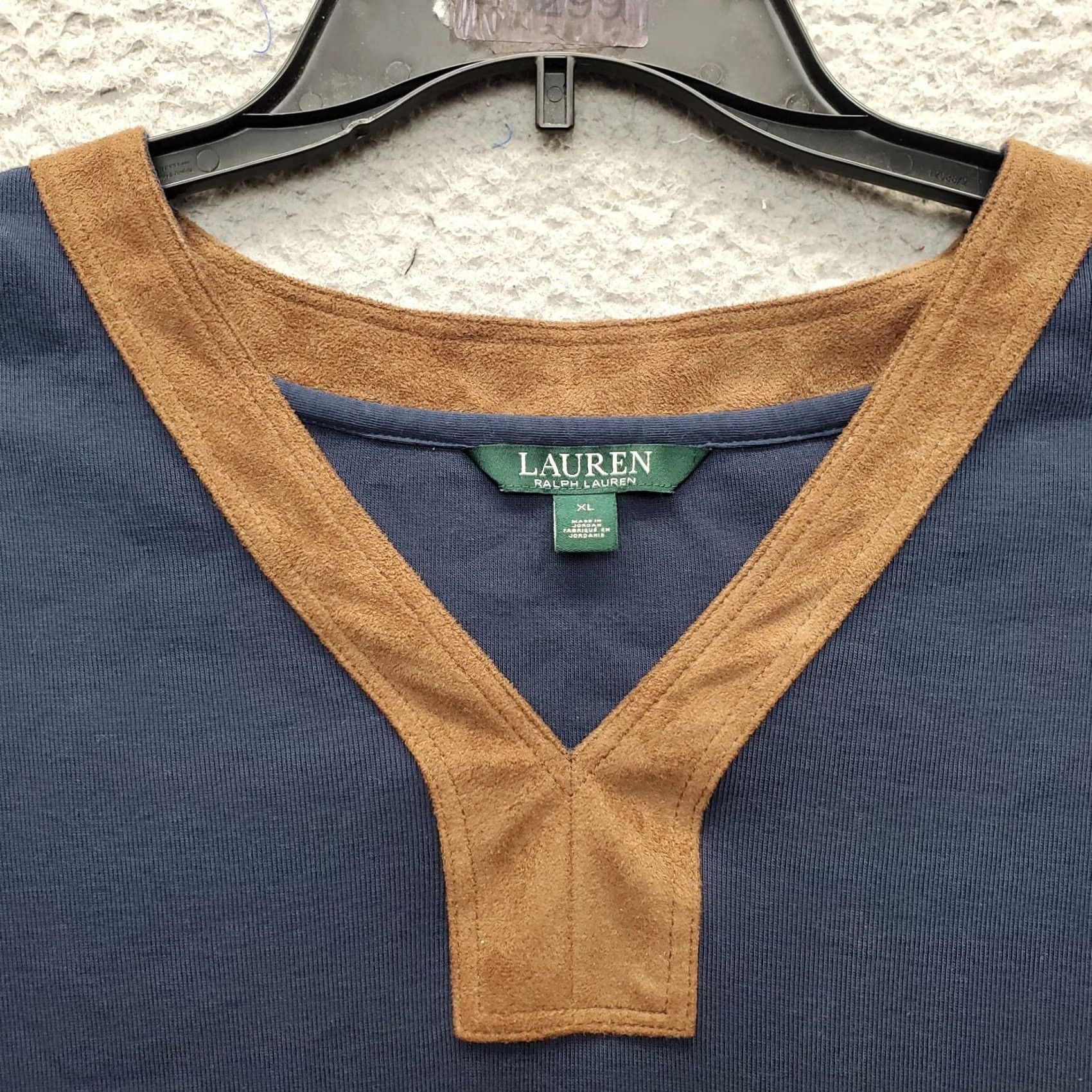 Ralph Lauren Lauren Ralph Lauren Blouse Womens XL Navy Slit V-Neck Pullover Suede Trim Shirt Size XL / US 12-14 / IT 48-50 - 5 Thumbnail