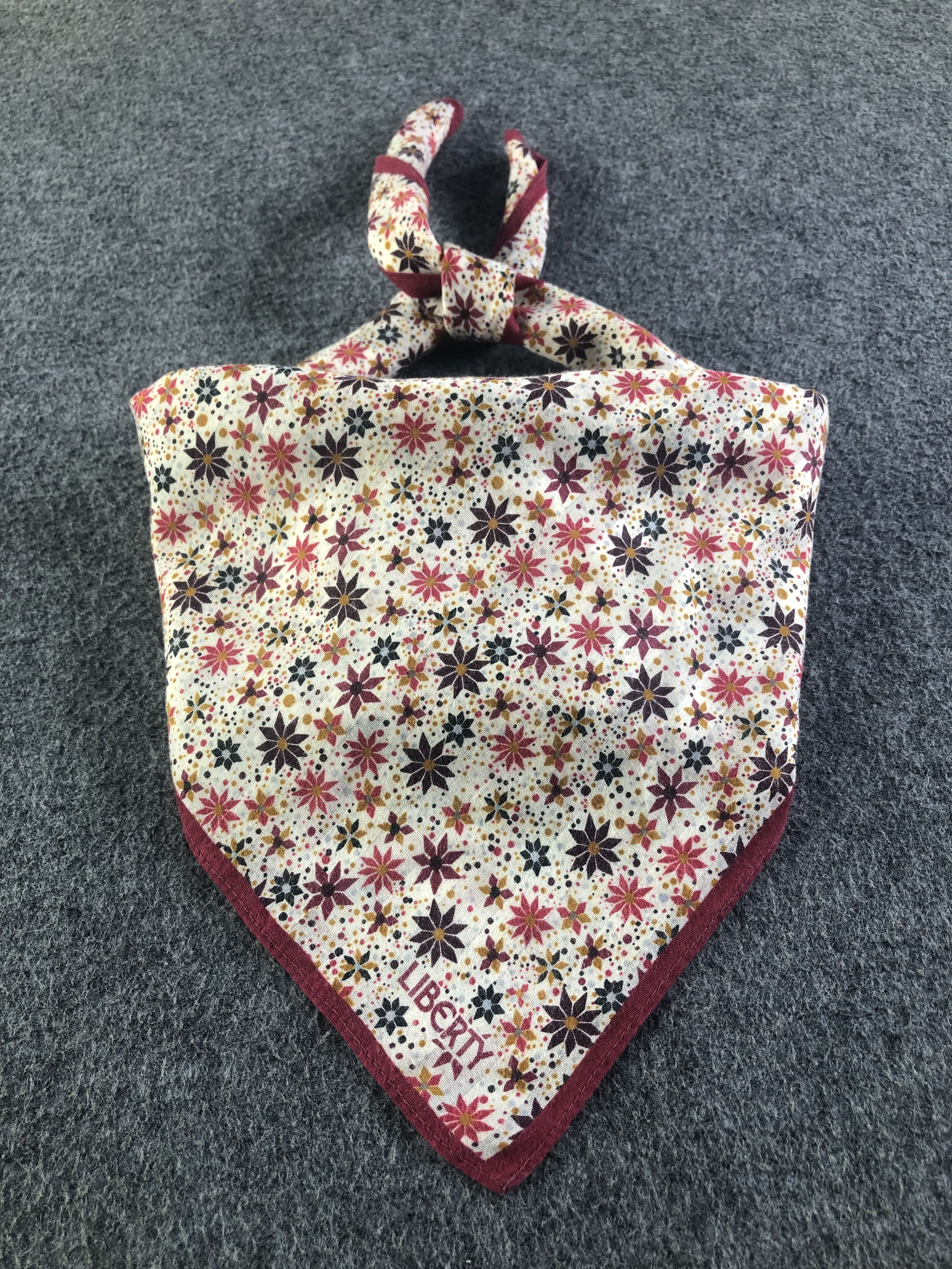 Liberty Liberty Floral Handkerchief / Bandana / Neckerchief C522 Size ONE SIZE - 1 Thumbnail