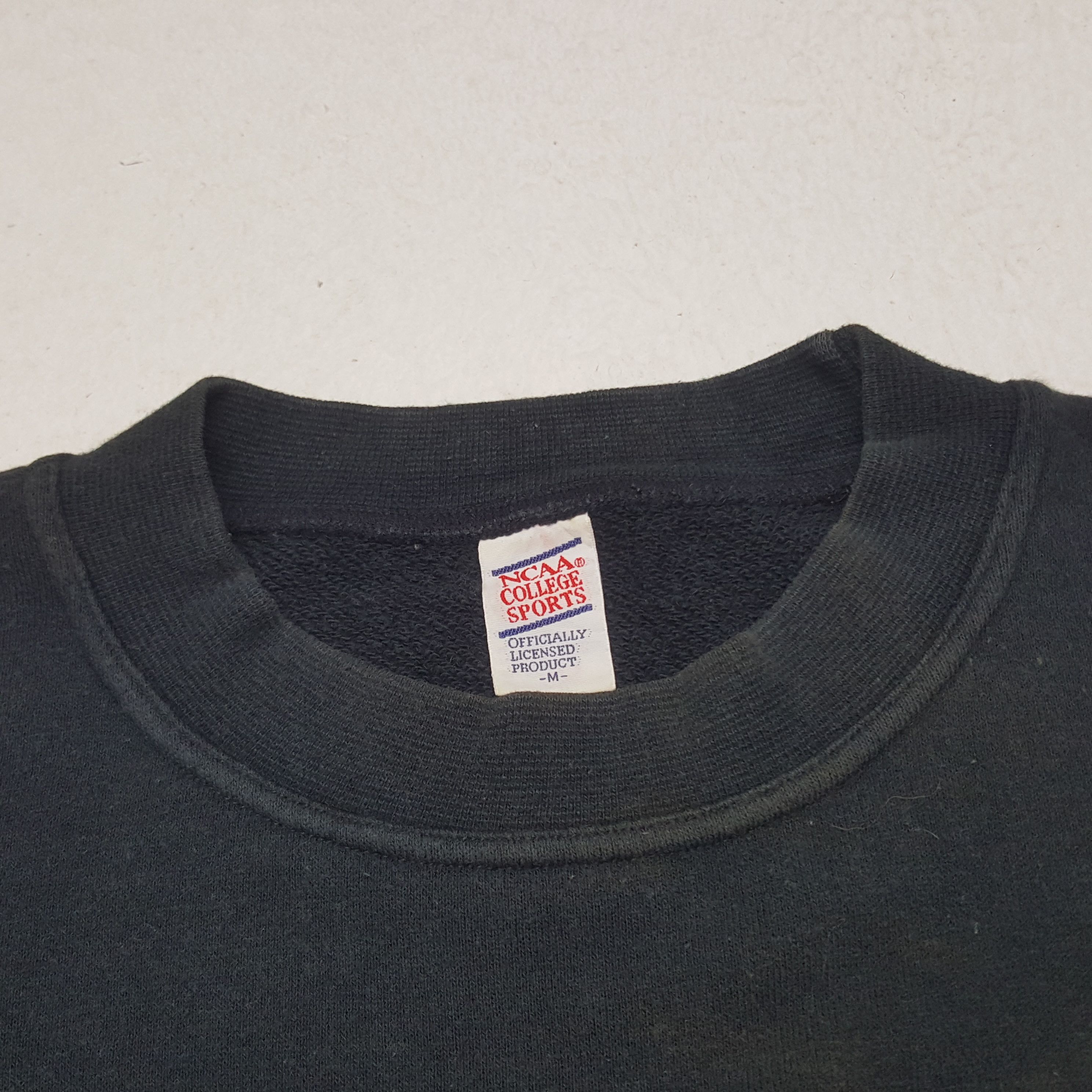 NBA × Vintage × Wolverine Vintage NCAA Finalfour Michigan Basketball Team Sweatshirt Size US L / EU 52-54 / 3 - 4 Thumbnail
